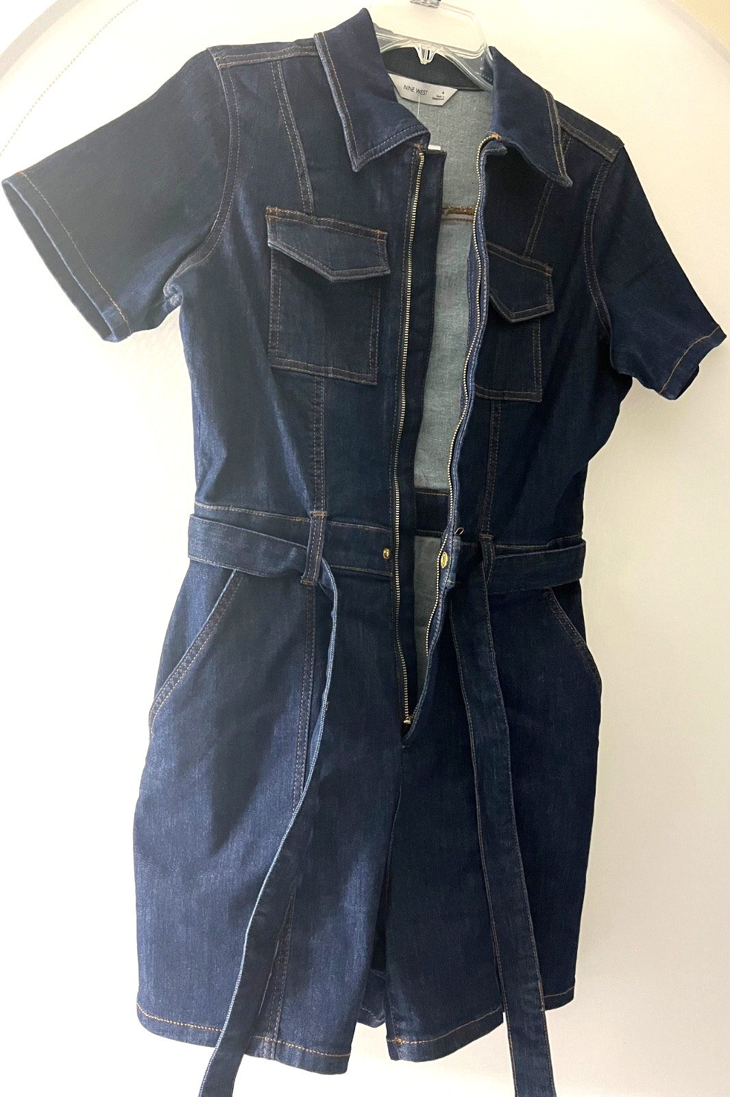 Nine West Romper Short Denim Jean Sz 4 Collared Dark Rinse 6-Pocket Full Zipper