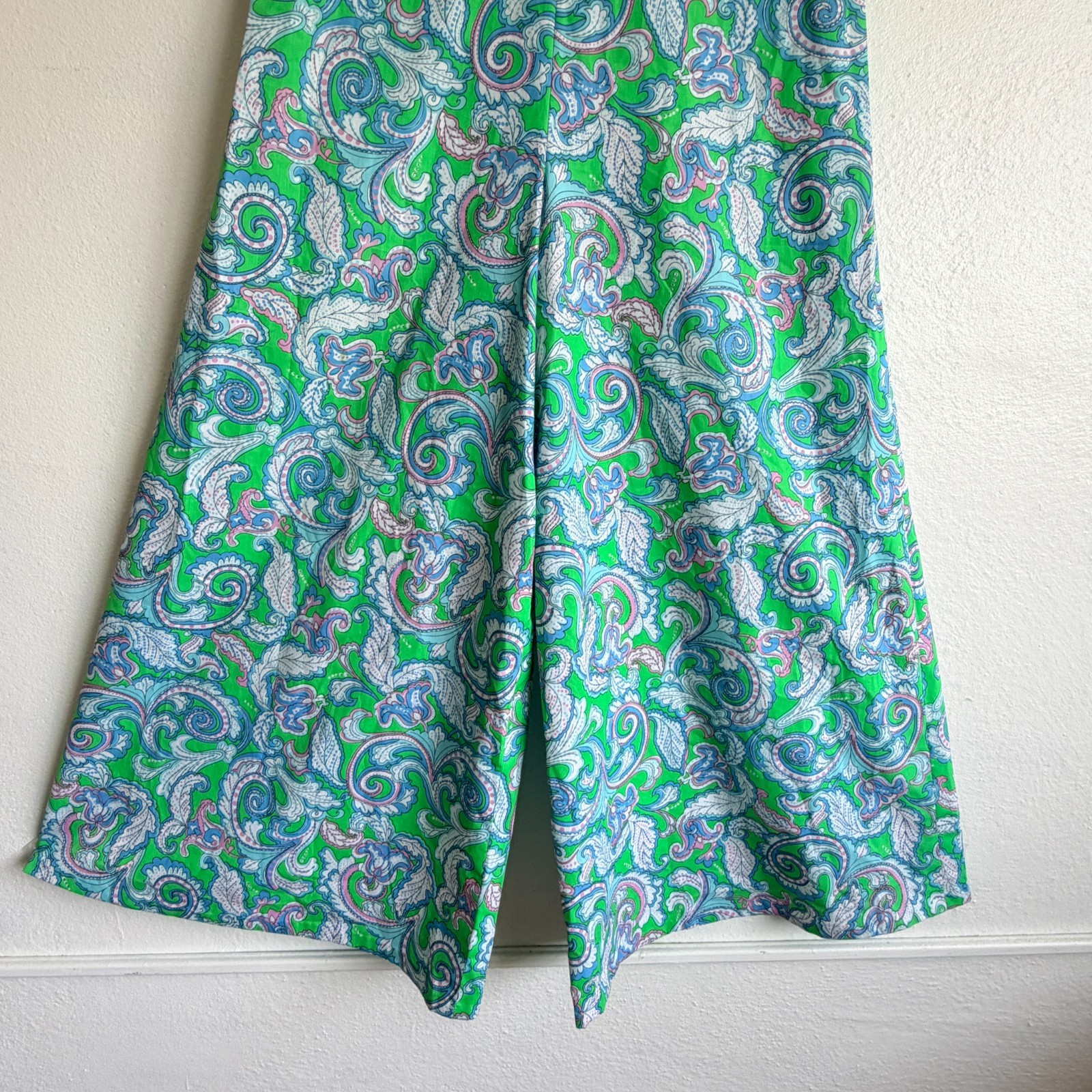 Vintage 60s Psychedelic Paisley Palazzo Jumpsuit Hostess Maxi Romper S