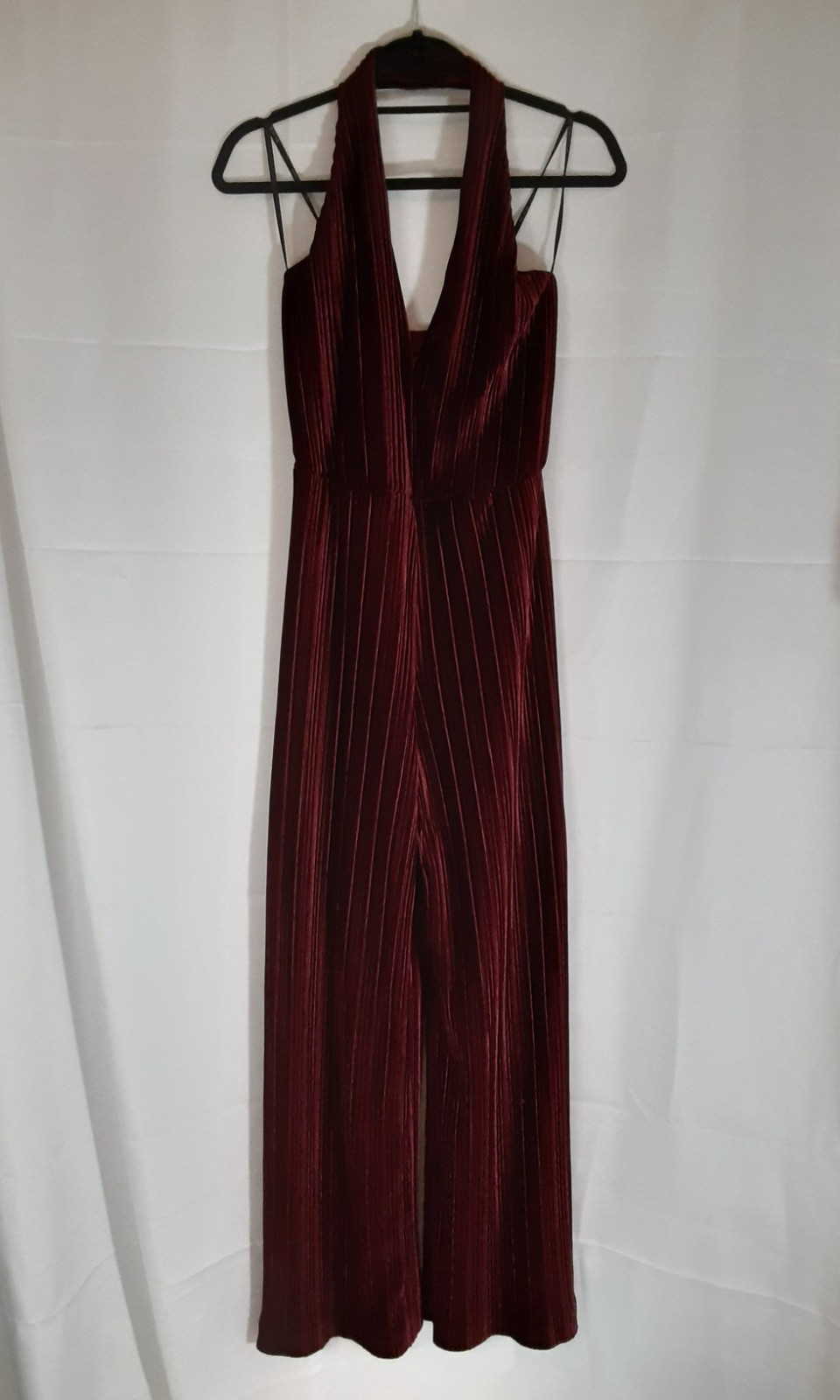 Black Halo Burgundy Velvet Ribbed Wide Leg Halter Neck Jumpsuit Size 2