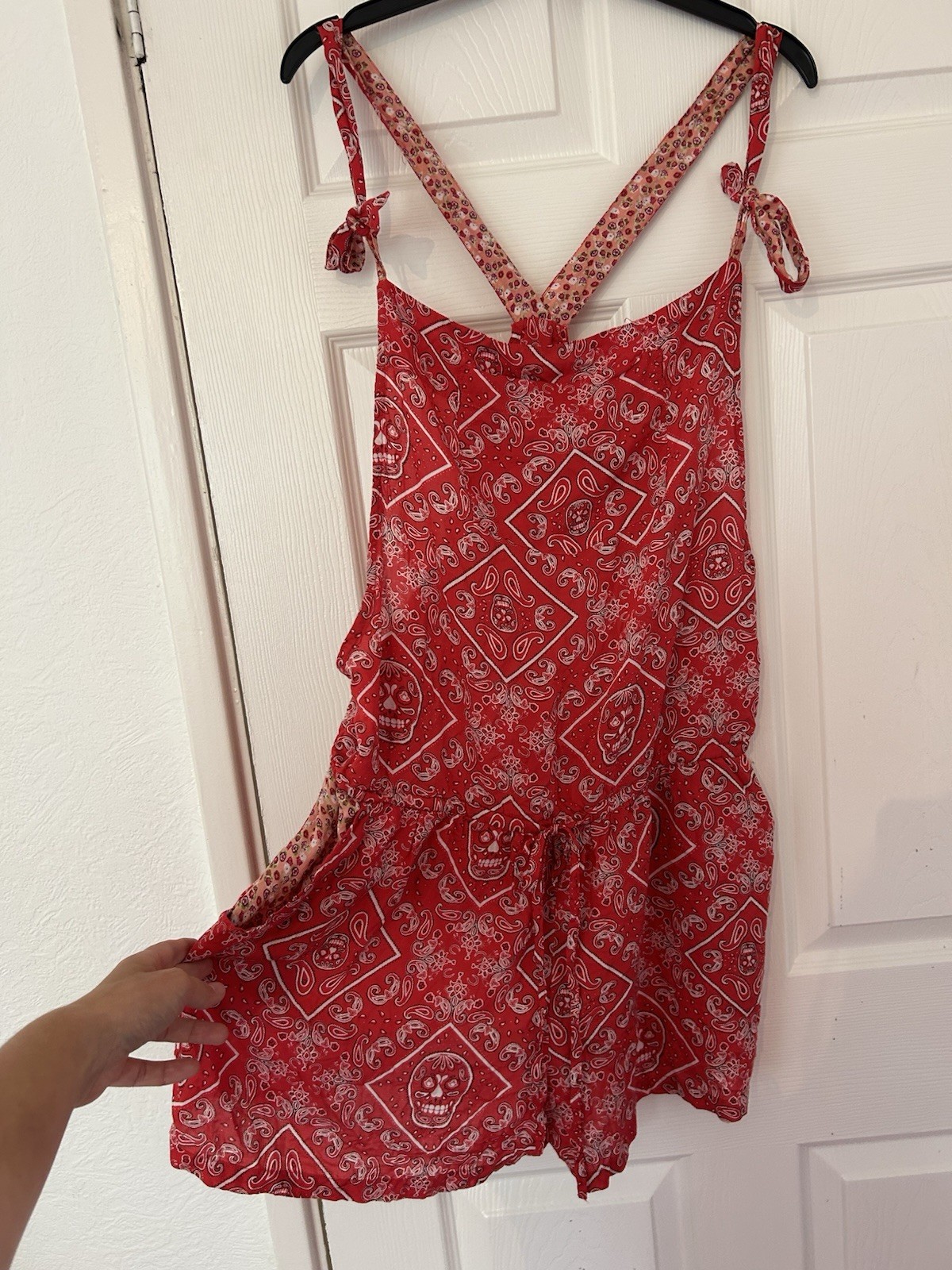 Romper Playsuit Oversized bandana skulls print adjustable tie straps 5 pockets L