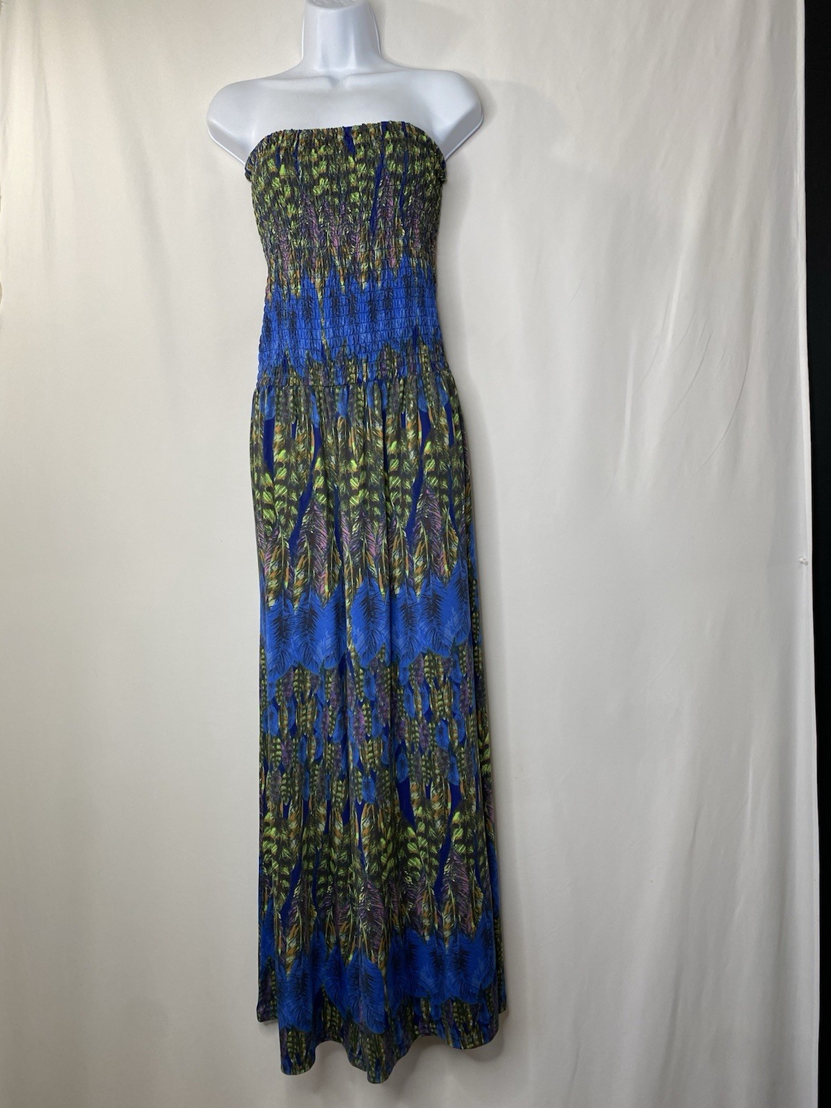 Derek Heart Women’s One-Piece Romper Jumpsuit Size Medium Feathers Coastal Beach