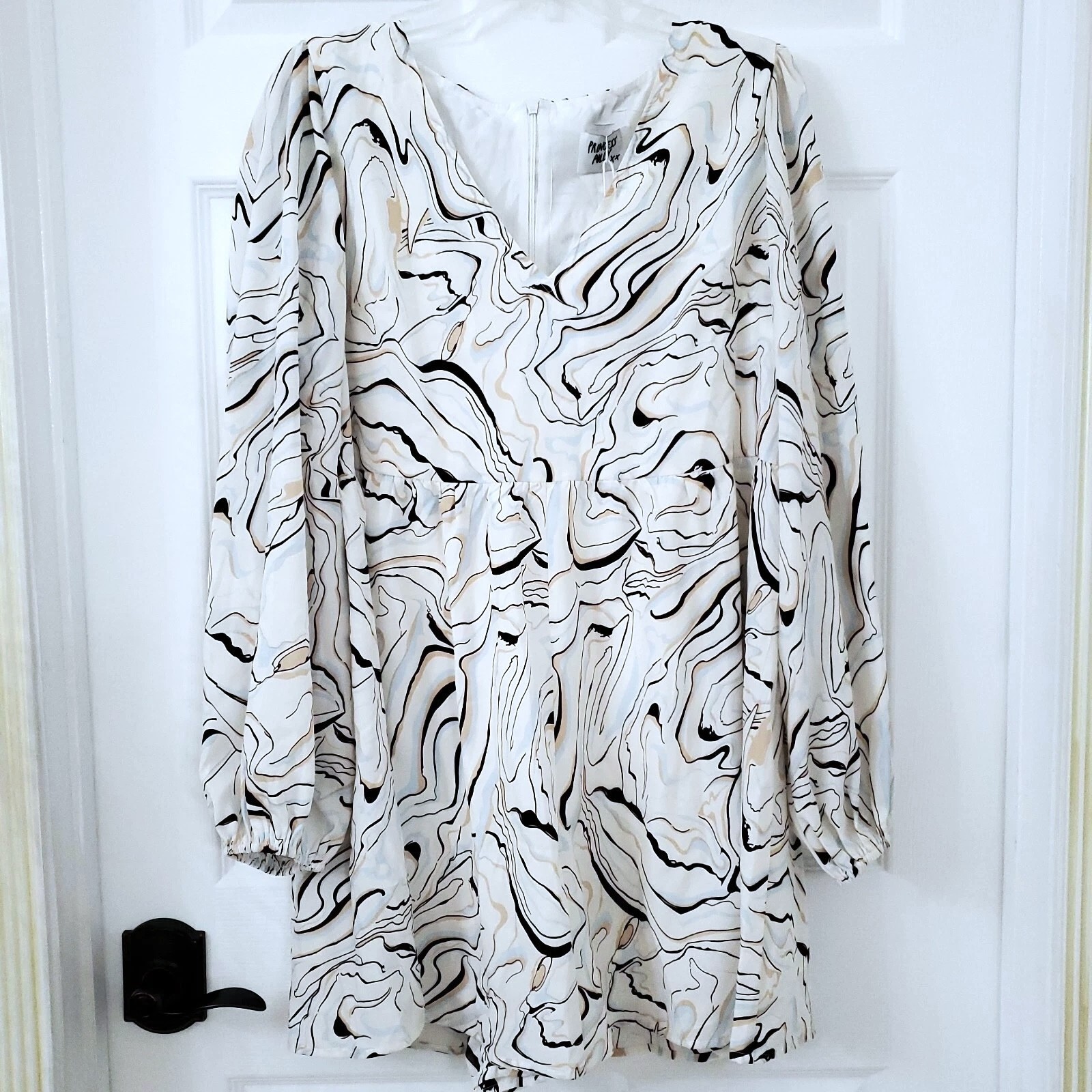 Princess Polly Kaiden Women’s Long Sleeve Romper in Swirl Size 10
