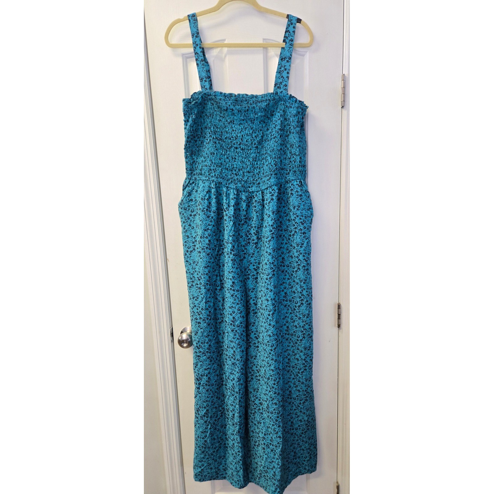 2x Plus size Torrid Blue Floral Smocked Wide Leg Jumpsuit Sleeveless Boho Pocket