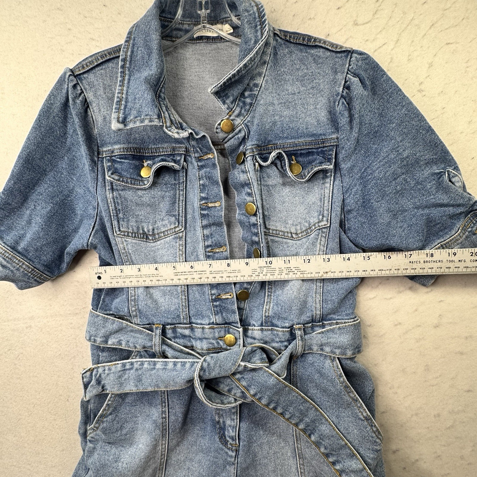 Avec Les Filles Denim Shorts Belted Romper Button-Up Jean Jumper Women’s Medium