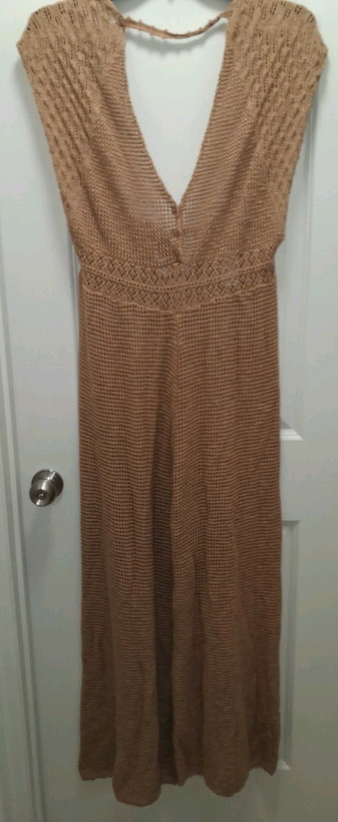 American Eagle XL Crocheted Jumpsuit Beige, Open Back, V-neck, Wide Leg