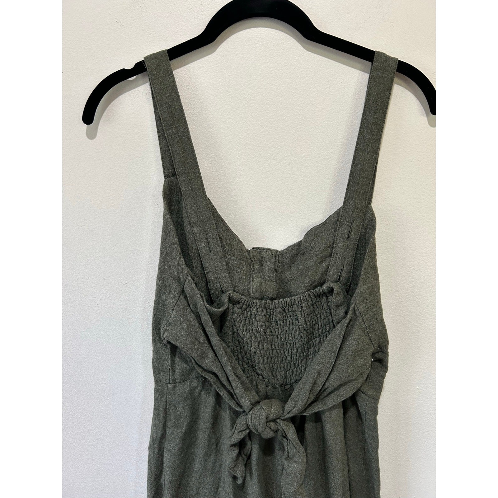 Wild Fable green jumpsuit size XS wide leg adjustable straps