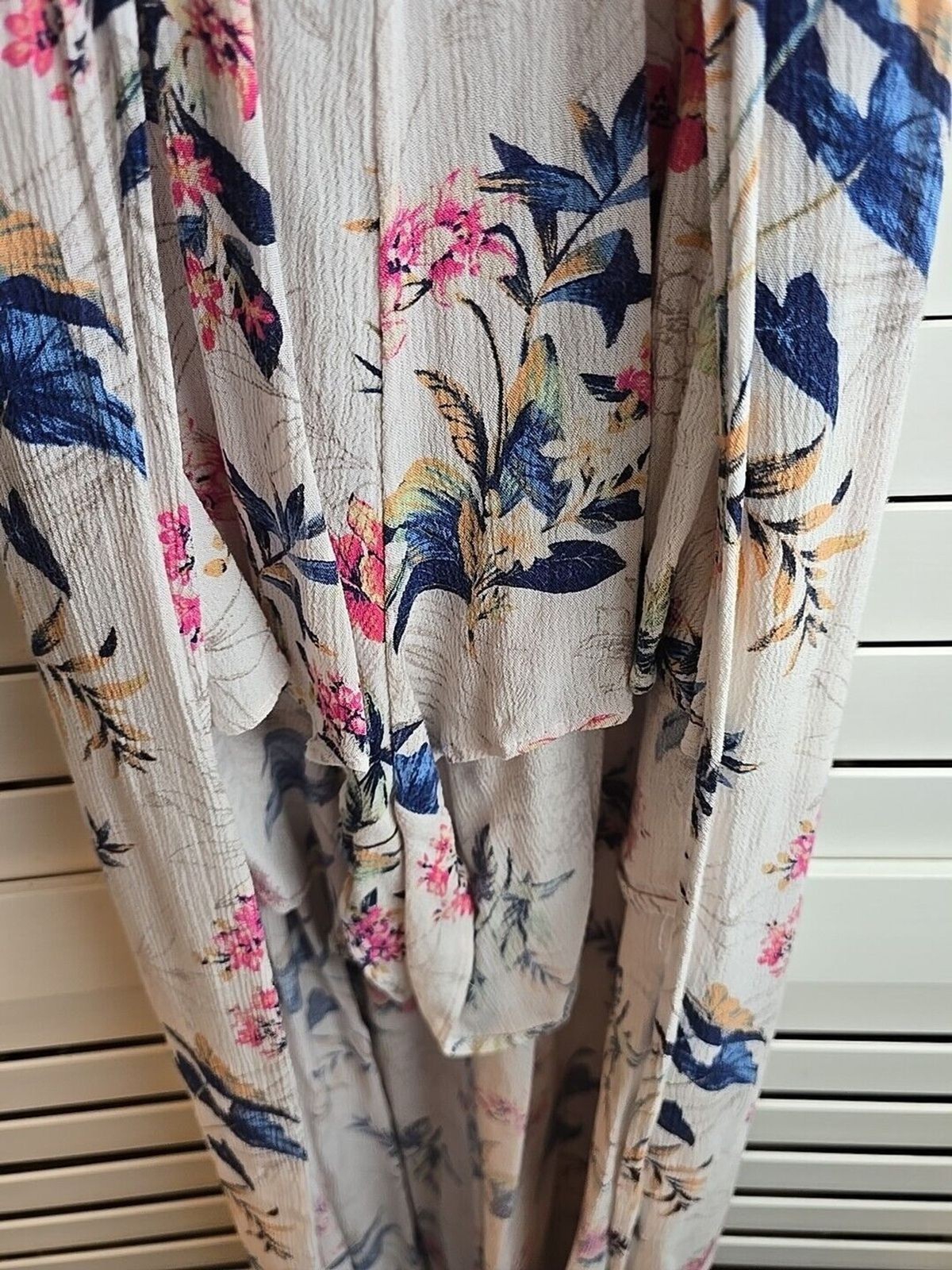 American Eagle Floral Maxi Romper Size 4 White Green Pink Open Back Kimono