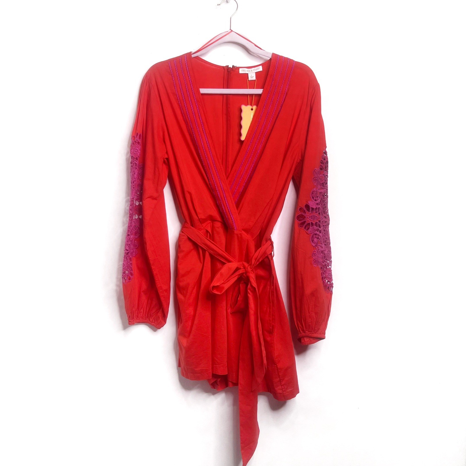 Chelsea & Violet Livvy V-Neckline Long Sleeve Crochet Detail Romper NWT Size L