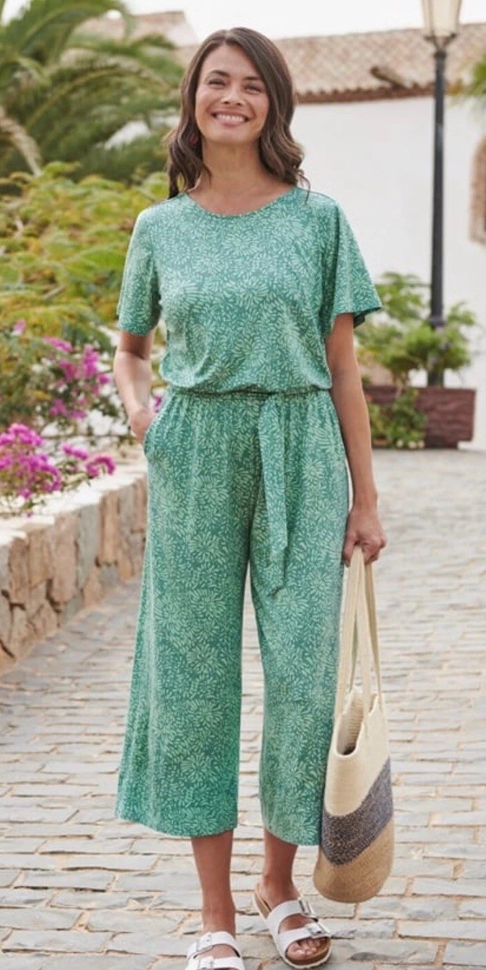 Woolovers Angel Sleeve Culotte Jumpsuit Women’s Size L Green Tonal Petal Print