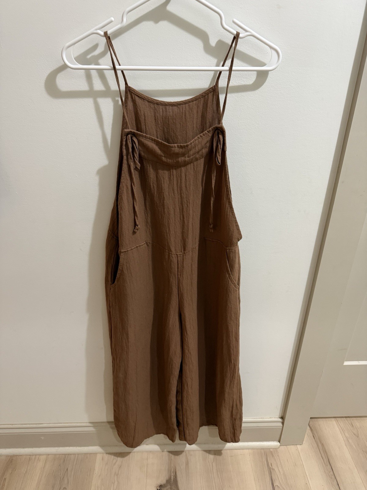 neuflora Brown Linen Wide-Leg Jumpsuit Tie Straps Sleeveless Pockets Size S