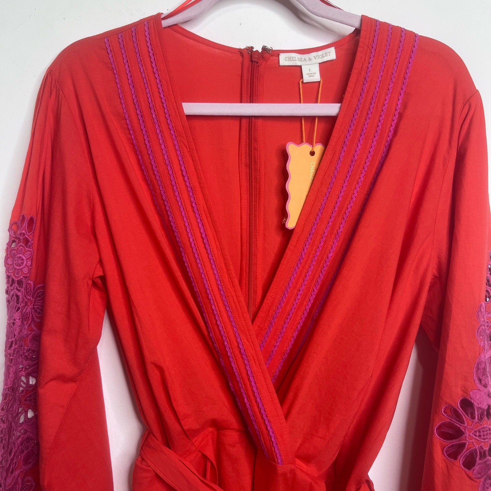 Chelsea & Violet Livvy V-Neckline Long Sleeve Crochet Detail Romper NWT Size L