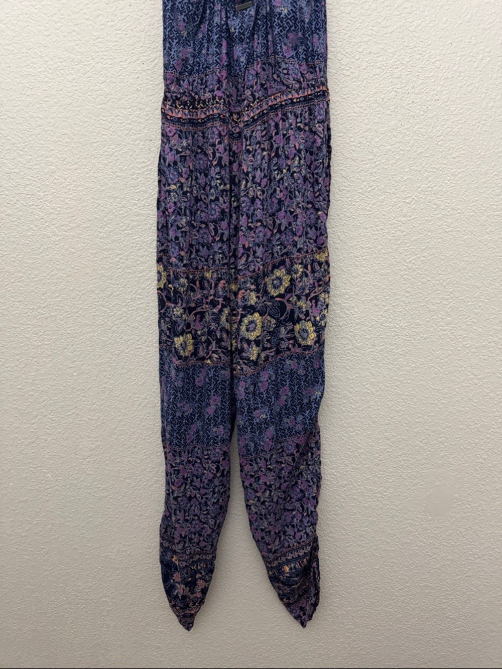 NWT Billabong Take Me Away Jumpsuit Blue Floral V-Neck Large Boho Hippie Summer