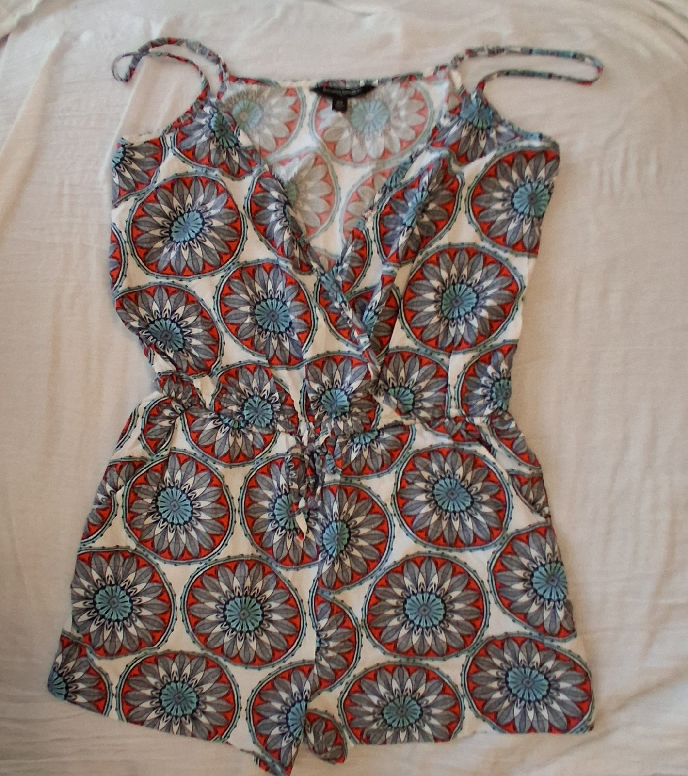 Banana Republic Xs Patterned Boho Romper Silky Sustainable Viscose Resortwear