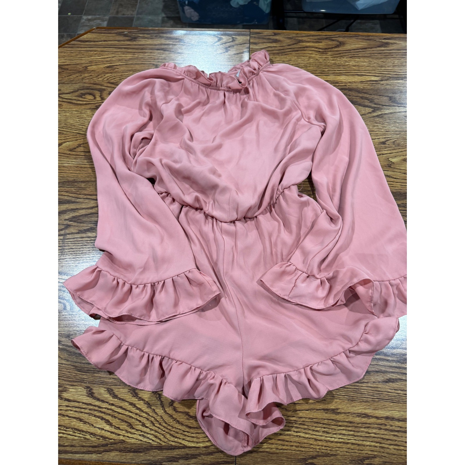 GB Womens Pink Ruffle Long Sleeve Romper XS Dusty Rose Elastic Waist Tie Back
