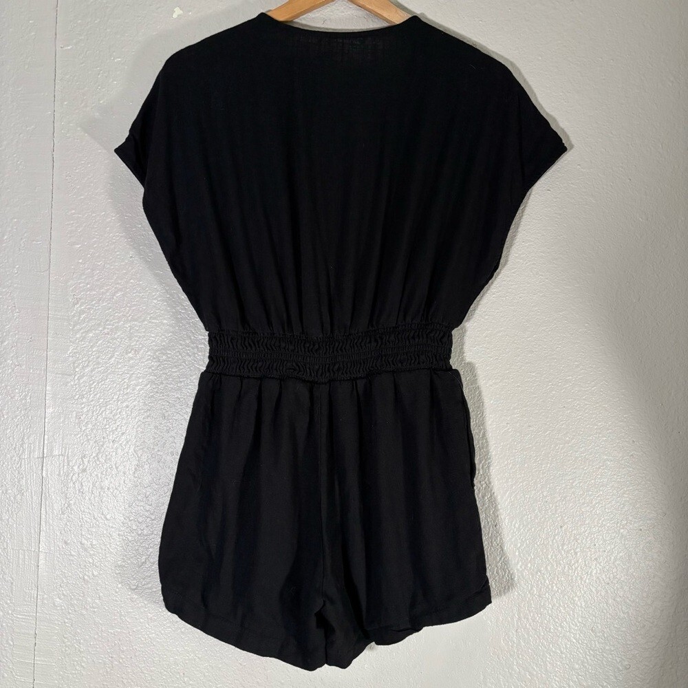 Mono B Short Sleeve Romper Jumpsuit Shorts Size Medium