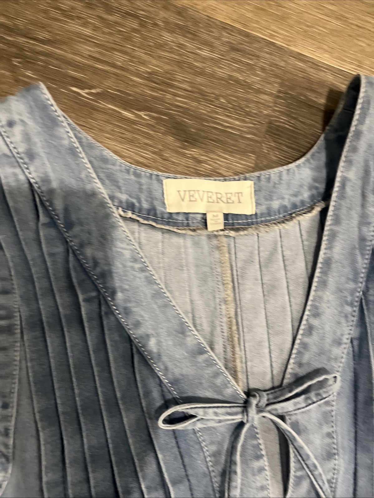 Veveret Light Wash Denim Pleated Babydoll Romper Sleeveless Blue Medium