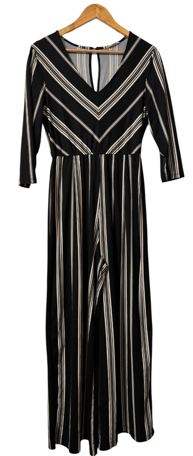 Jumpsuit Sz L Inspired Hearts Black w/Cream Stripes 3/4 Sleeve V Neck PullOn