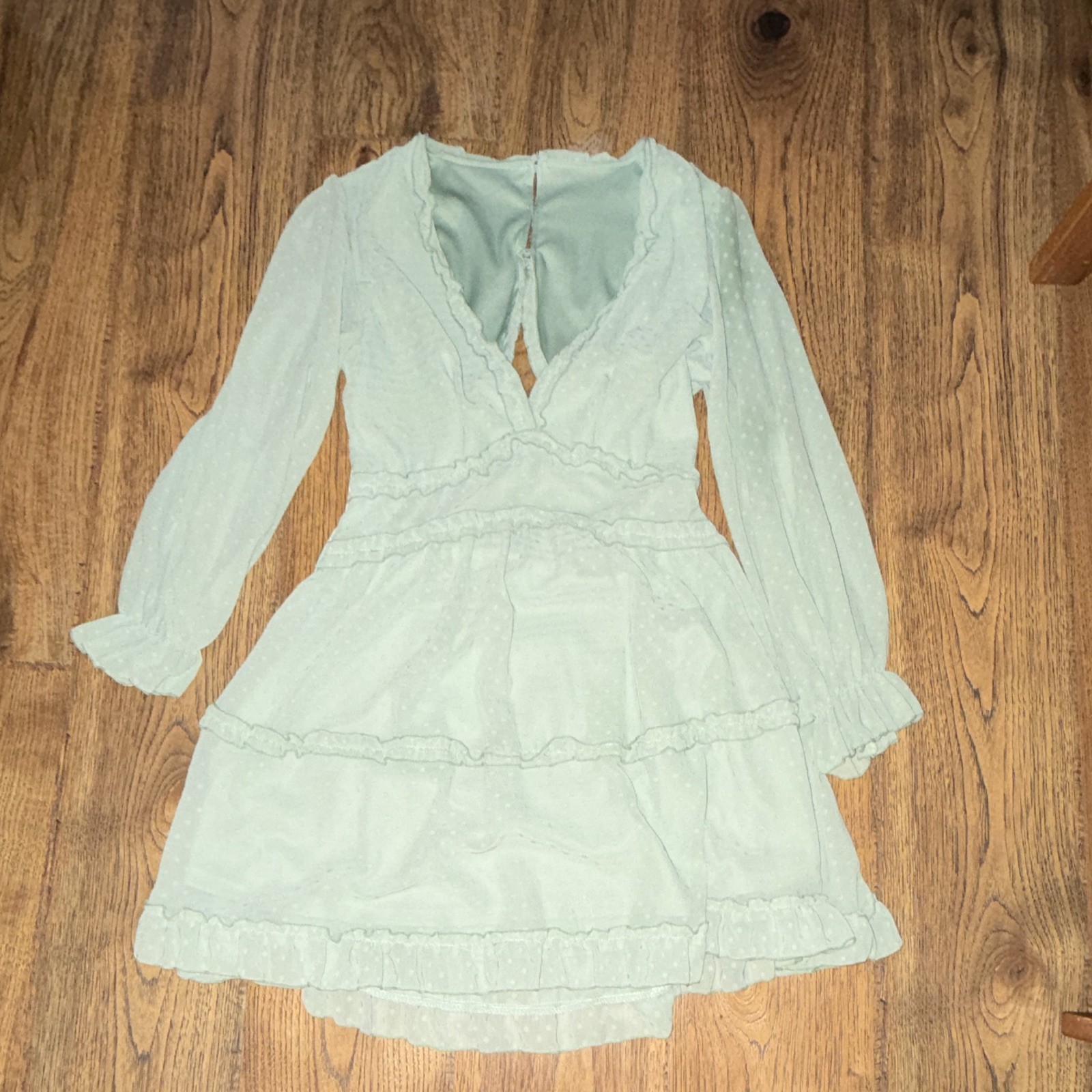 Womens Green Solid Chiffon V-Neck Long Sleeve Ruffle Dress Open Back