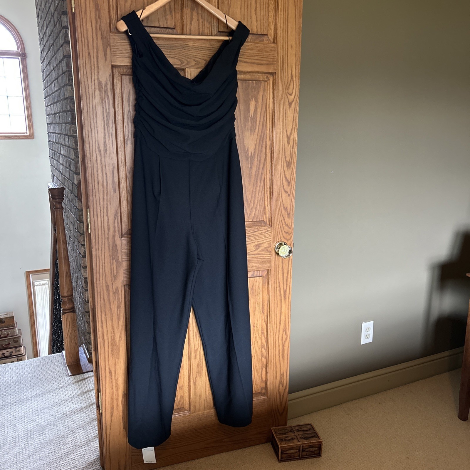 Abercrombie Black Off the Shouldthe shoulder Draped Jumpsuit XL Tall NWT