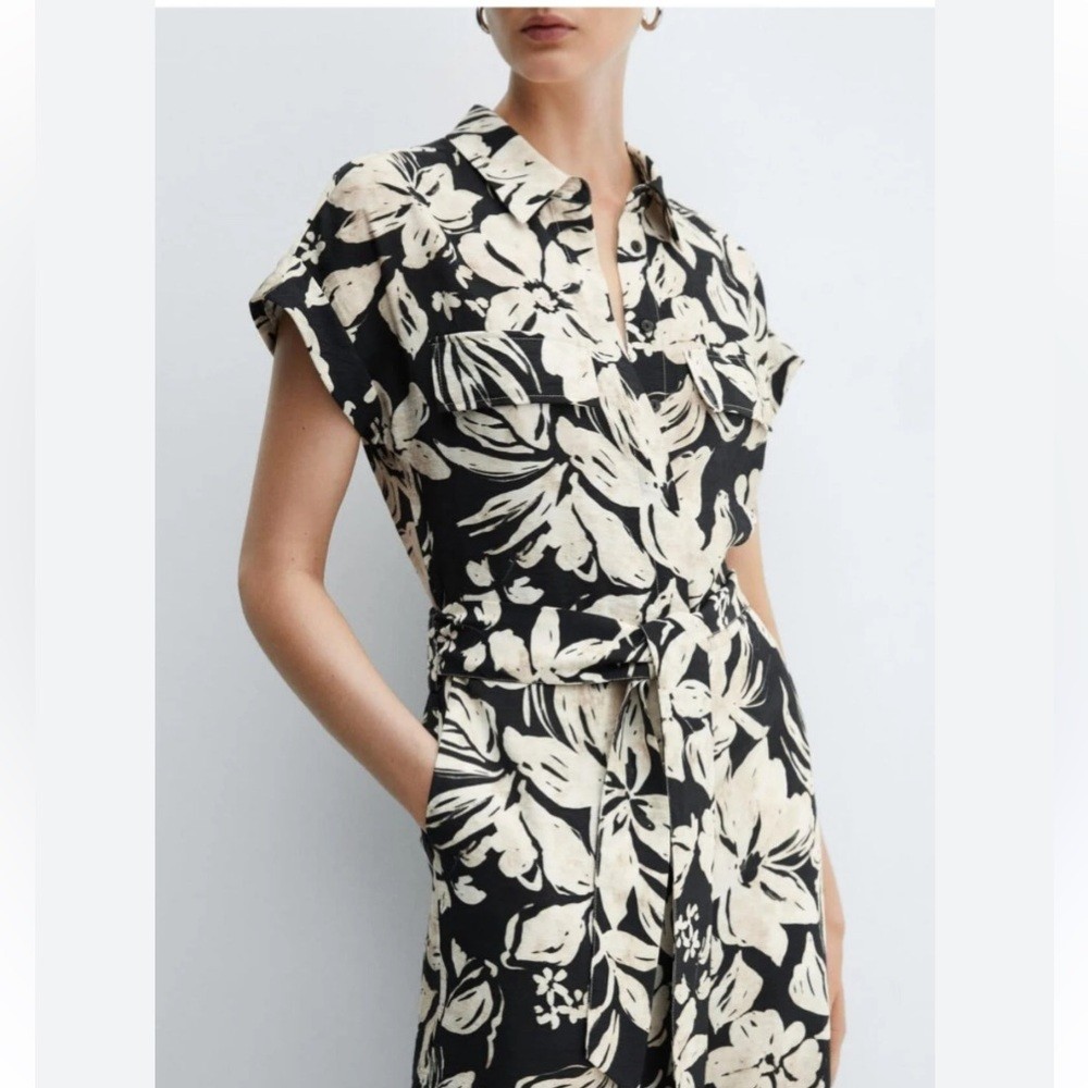 New Mango Black & Cream Floral Jumpsuit Womens Size Medium Short Sleeve Wide Leg