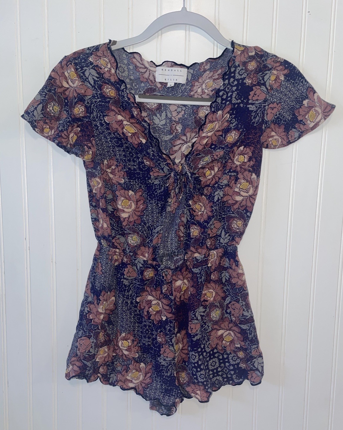Kendall & Kylie Floral Romper Small (Fits XS/S) Boho Rave Concert Festival Party