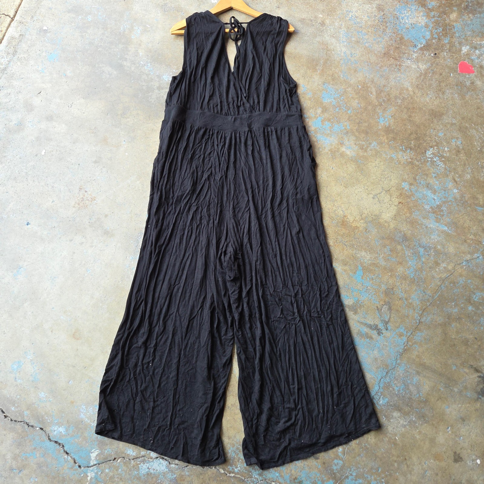 Torrid Black Wide Leg Jumpsuit Sleeveless Plus Size 2X Jersey Knit Tie Back