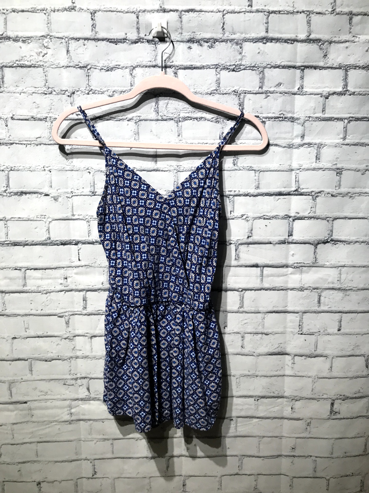 Timing, Women M, Blue Floral V-Neck Sleeveless Cottagecore Boho Lounge Romper