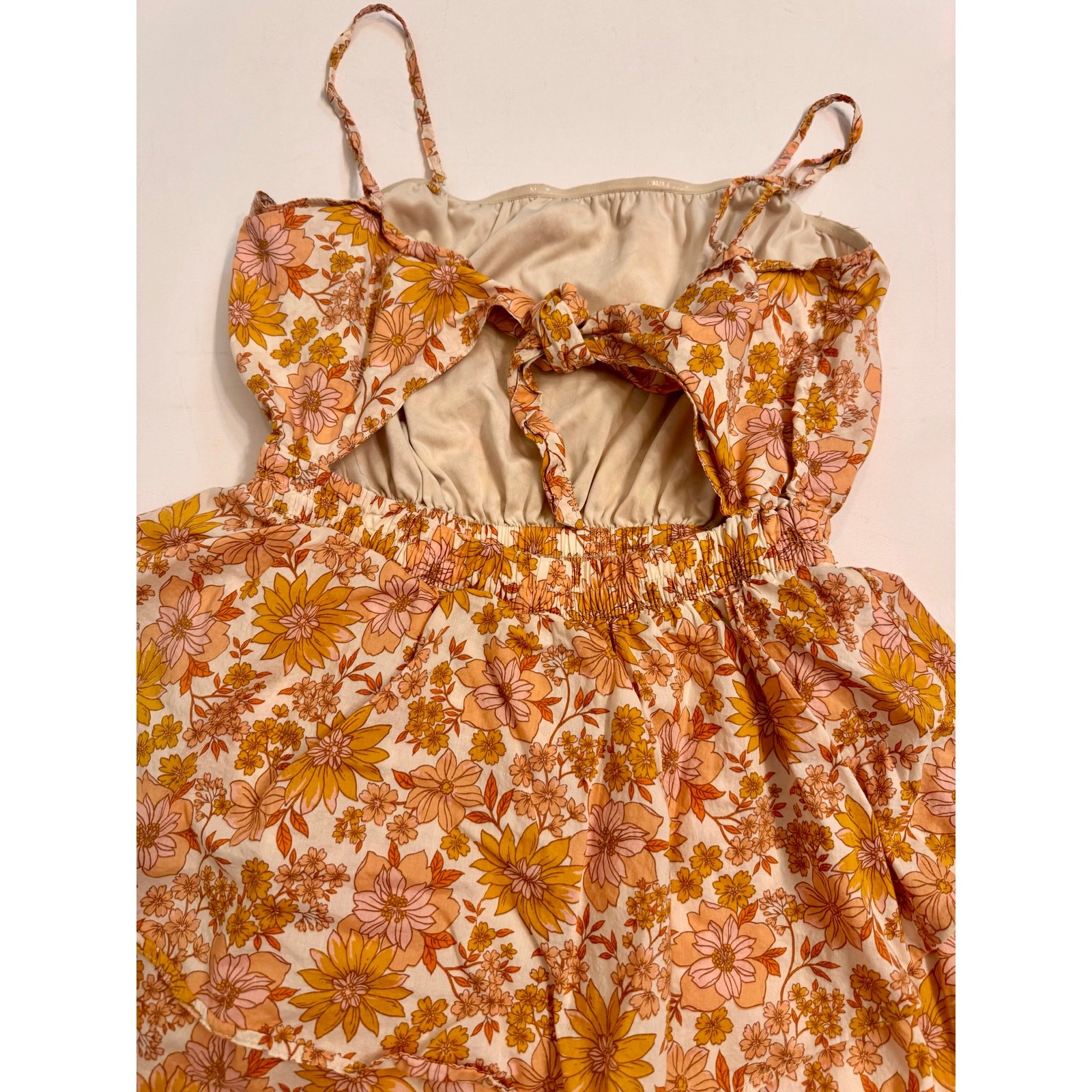 American Eagle Women’s Retro Floral Ruffle Romper Size M Pink/Yellow Tie Back