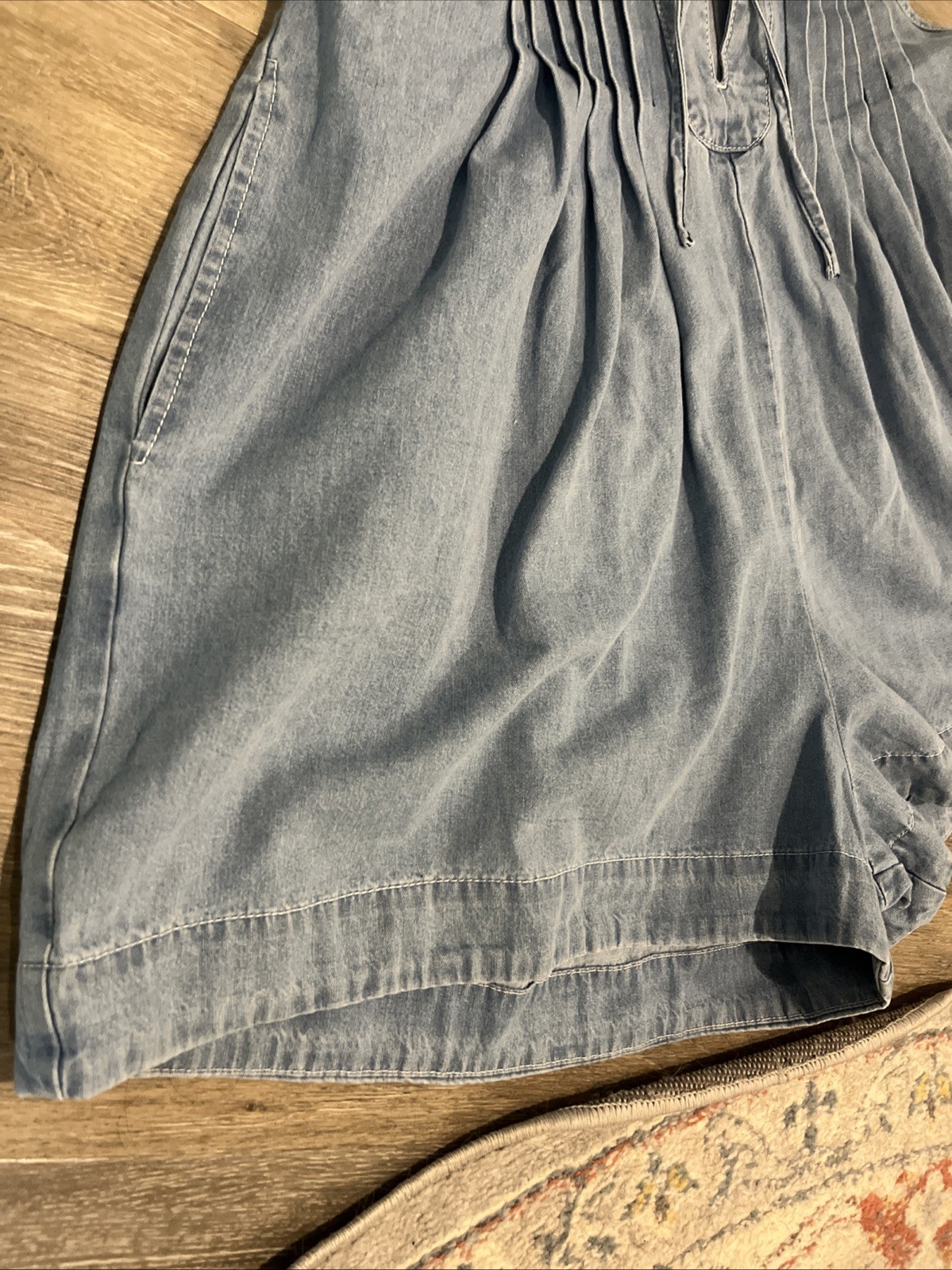 Veveret Light Wash Denim Pleated Babydoll Romper Sleeveless Blue Medium