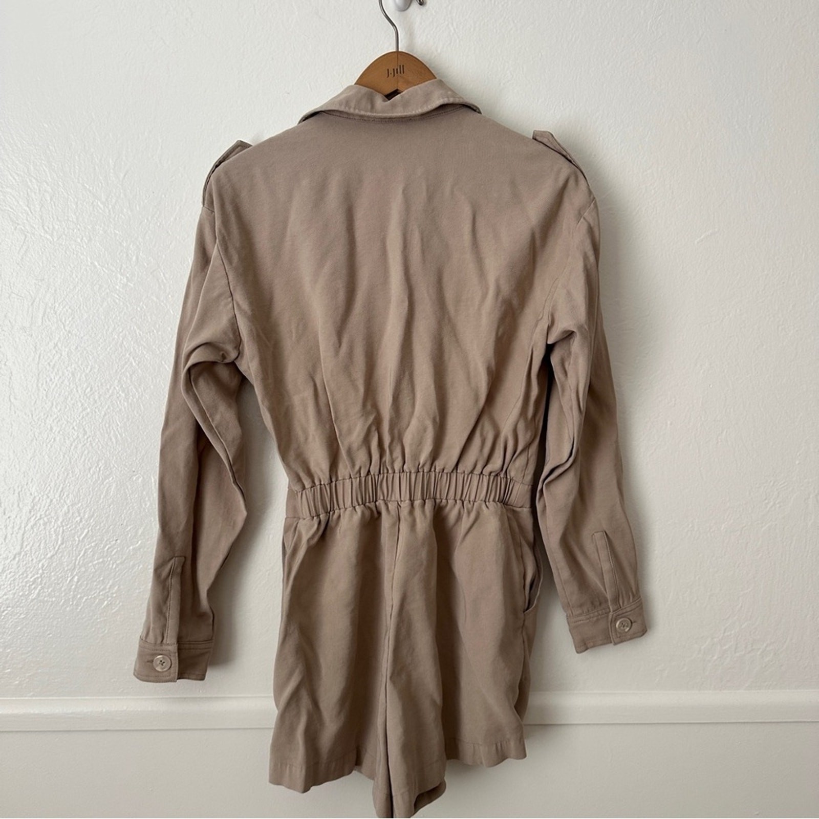 L’academie Dylan Tan Romper XS