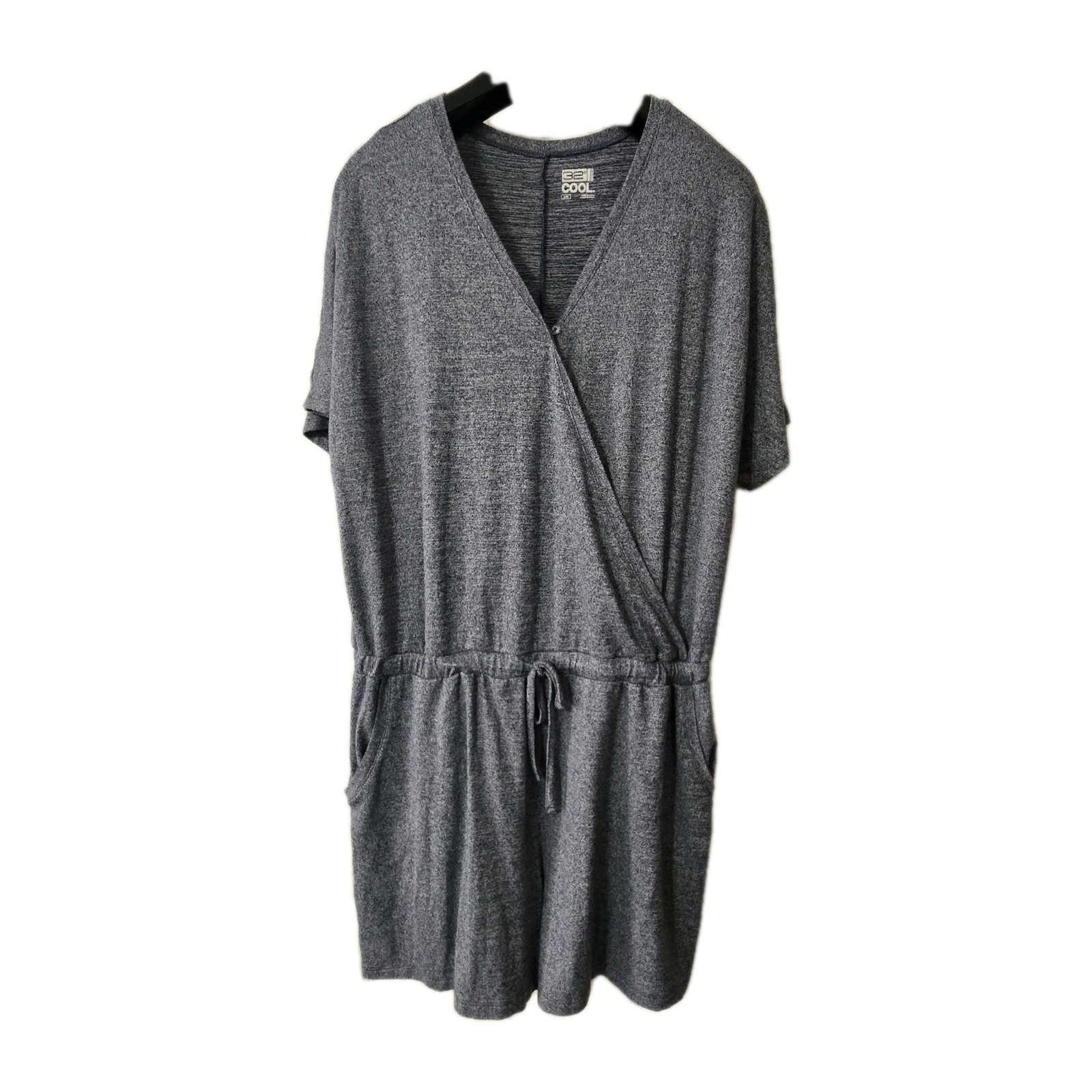 32 Degrees Cool Romper Womens Size Large Blue Soft Jersey Wrap Front Pockets