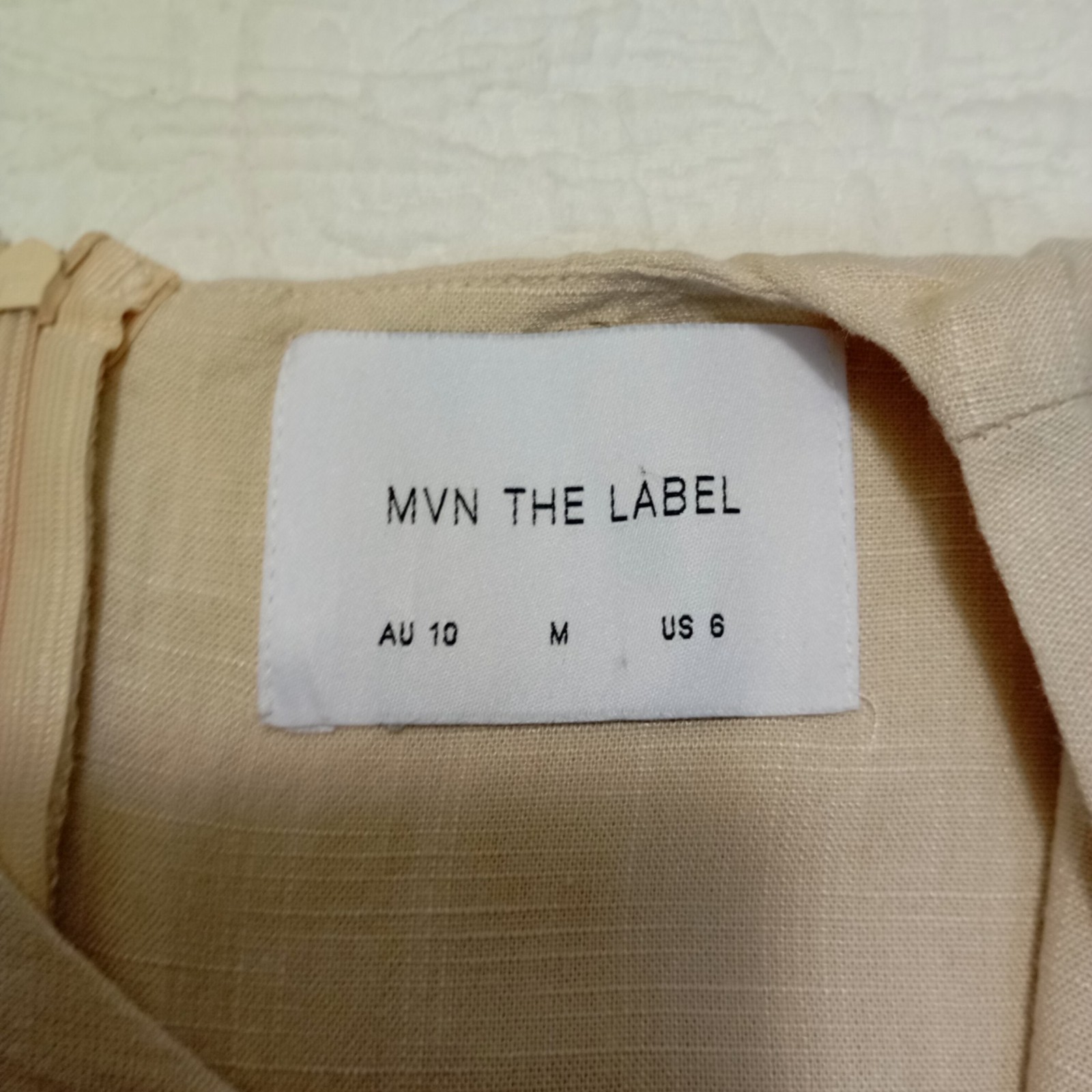 MVN The Label Jumpsuit Beige Sz M Linen Blend Relaxed Fit Lightweight Fabric