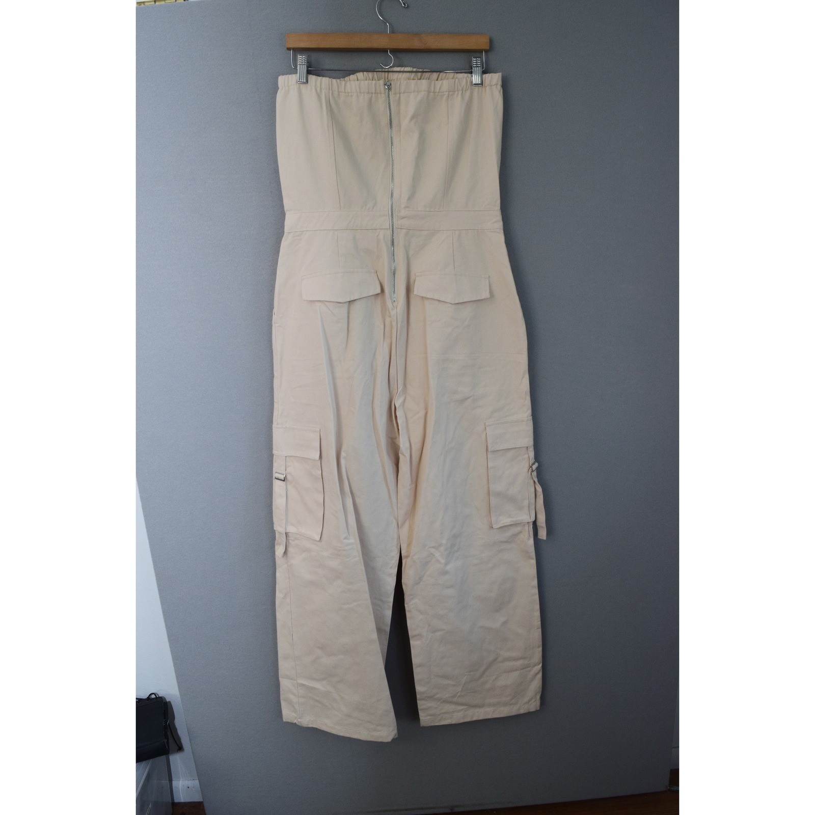 Audrey Parks Francesca’s Jumpsuit Large Cream Strapless Cargo Utility Women New