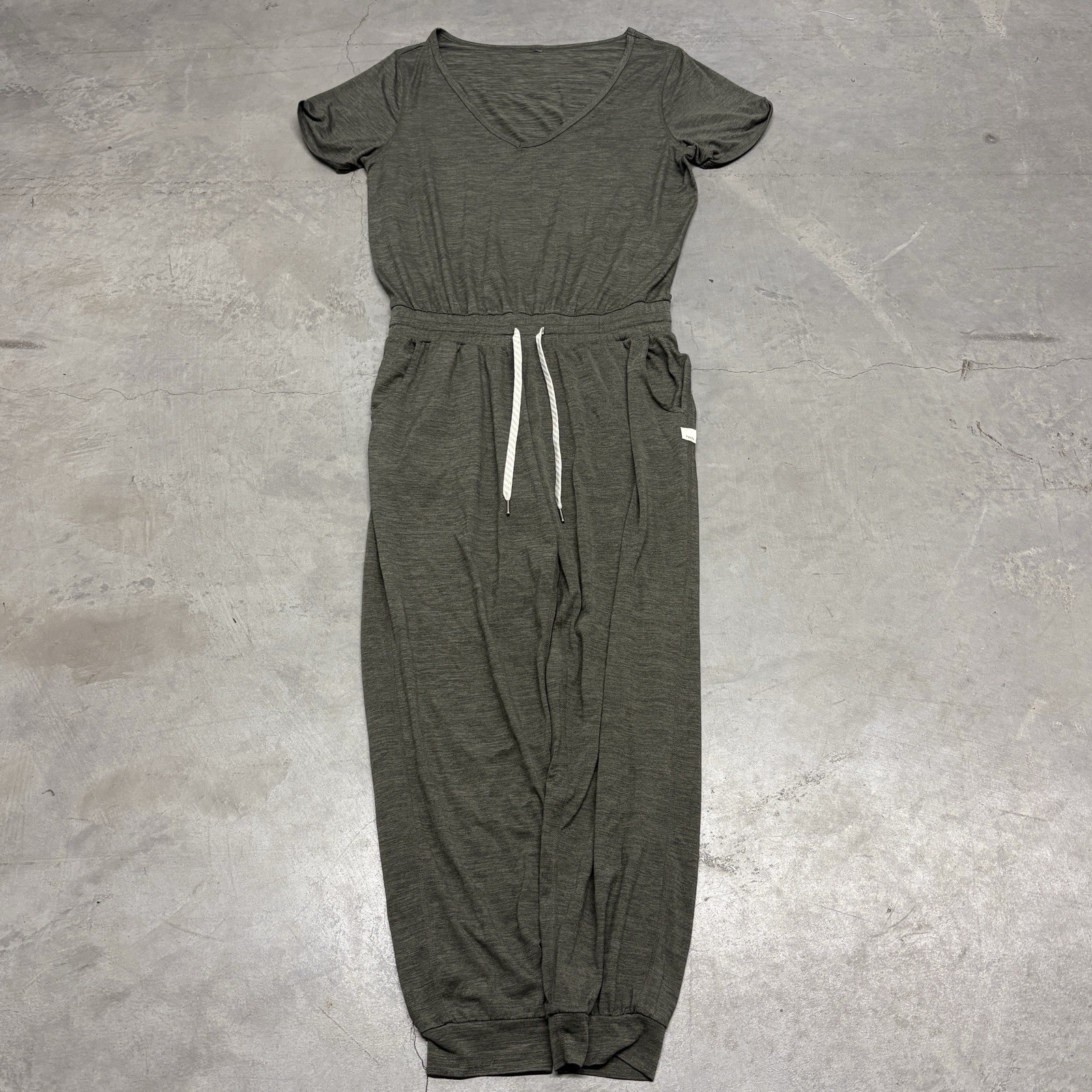 Vuori All Day Jumpsuit Short Sleeve Green Women’s Small