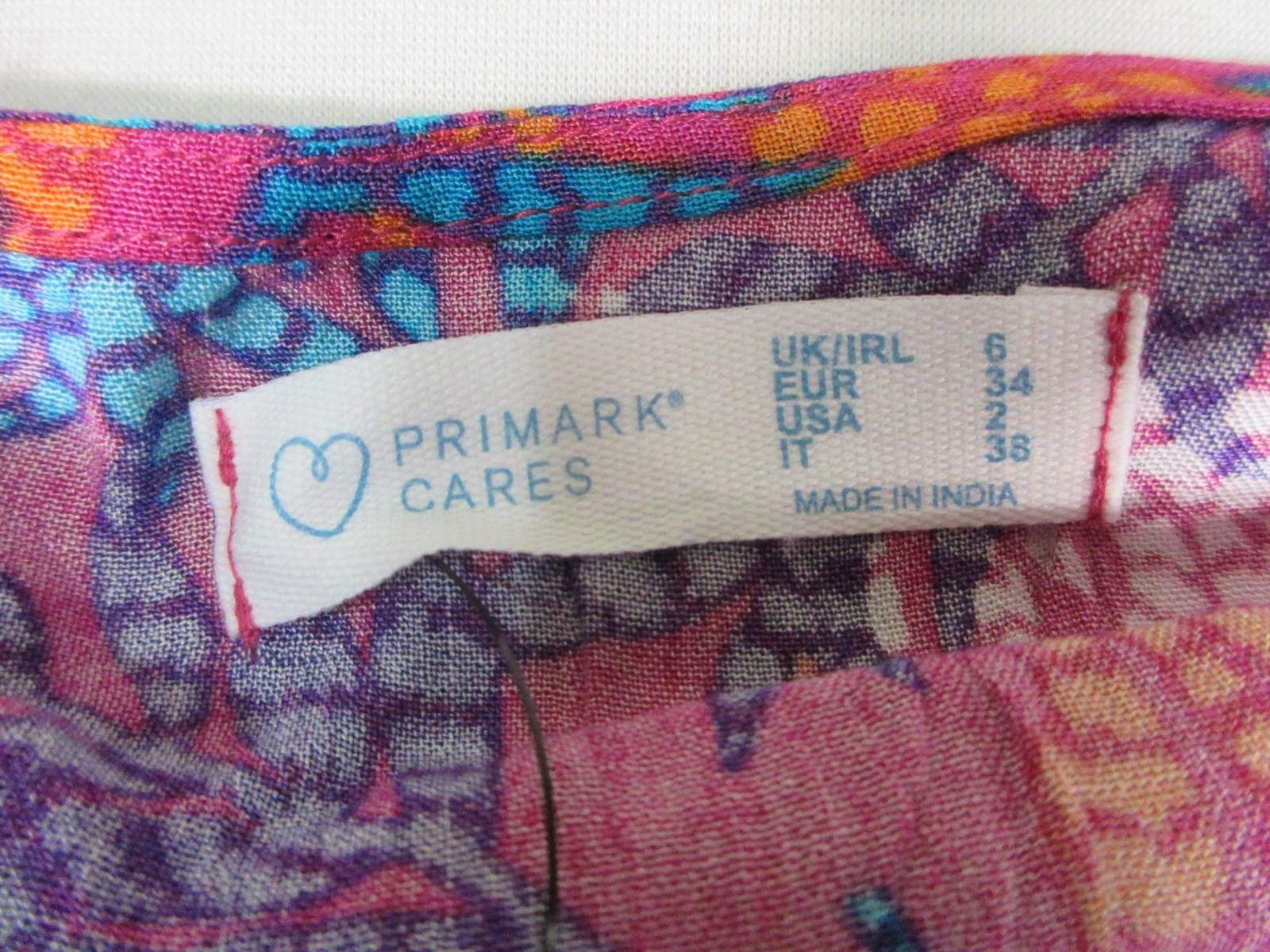 Primark Womens V-Neck Floral Short Romper Sleeveless Wide Leg Size 2 Red/Blue