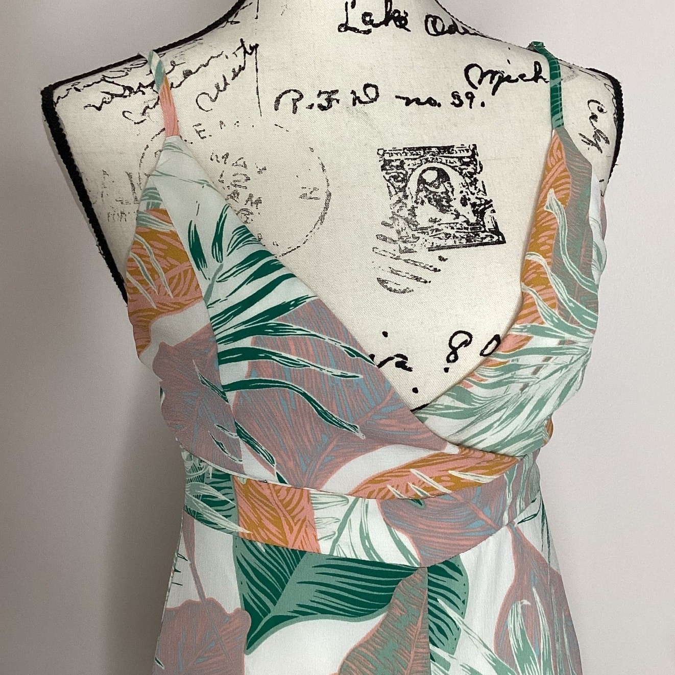 Blue Blush Tropical Print Jumpsuit Sleeveless Spaghetti Straps Cropped Wide Leg