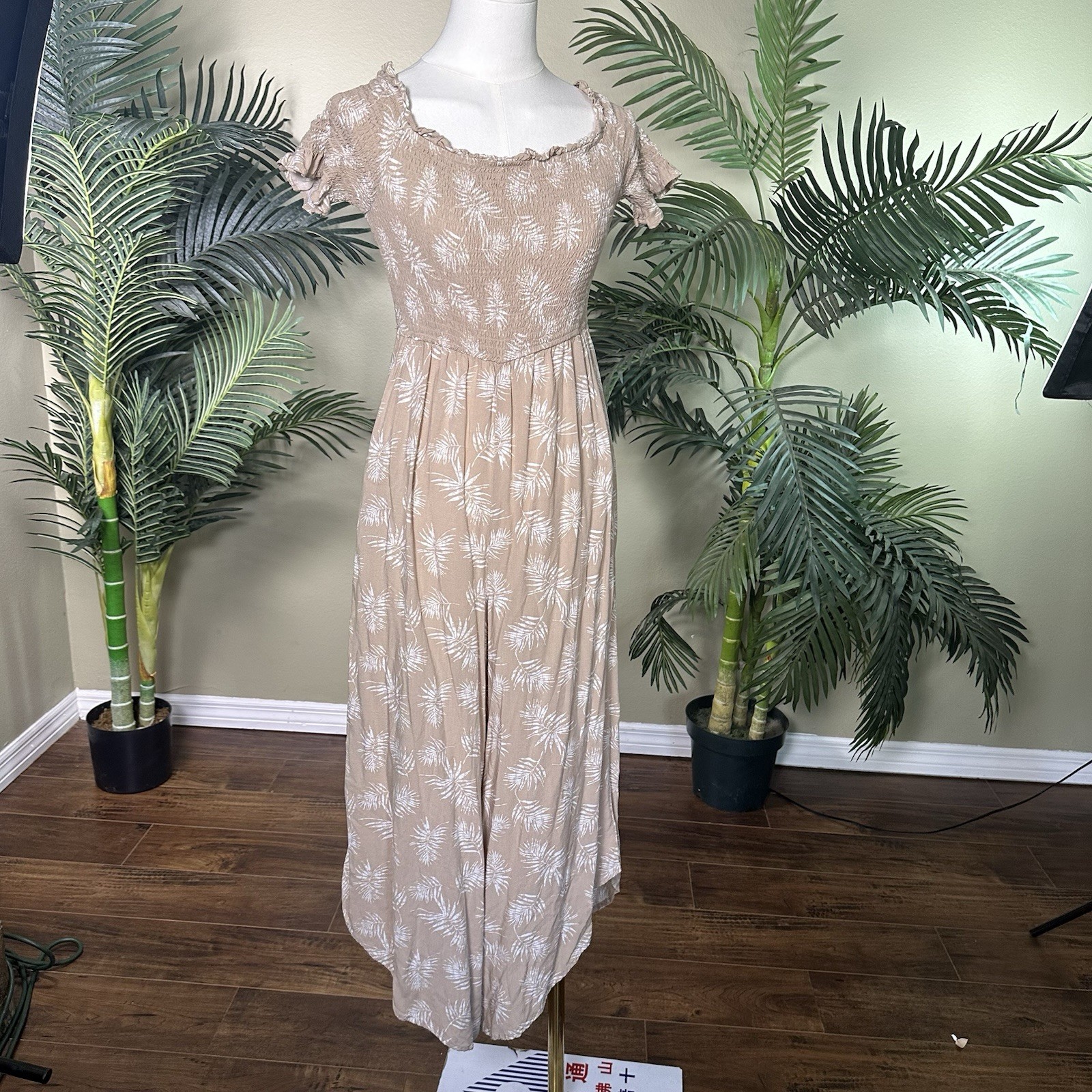 Audrey Parks x Francesca’s Romper Women L Smocked Bodice Pockets Ankle Tropical
