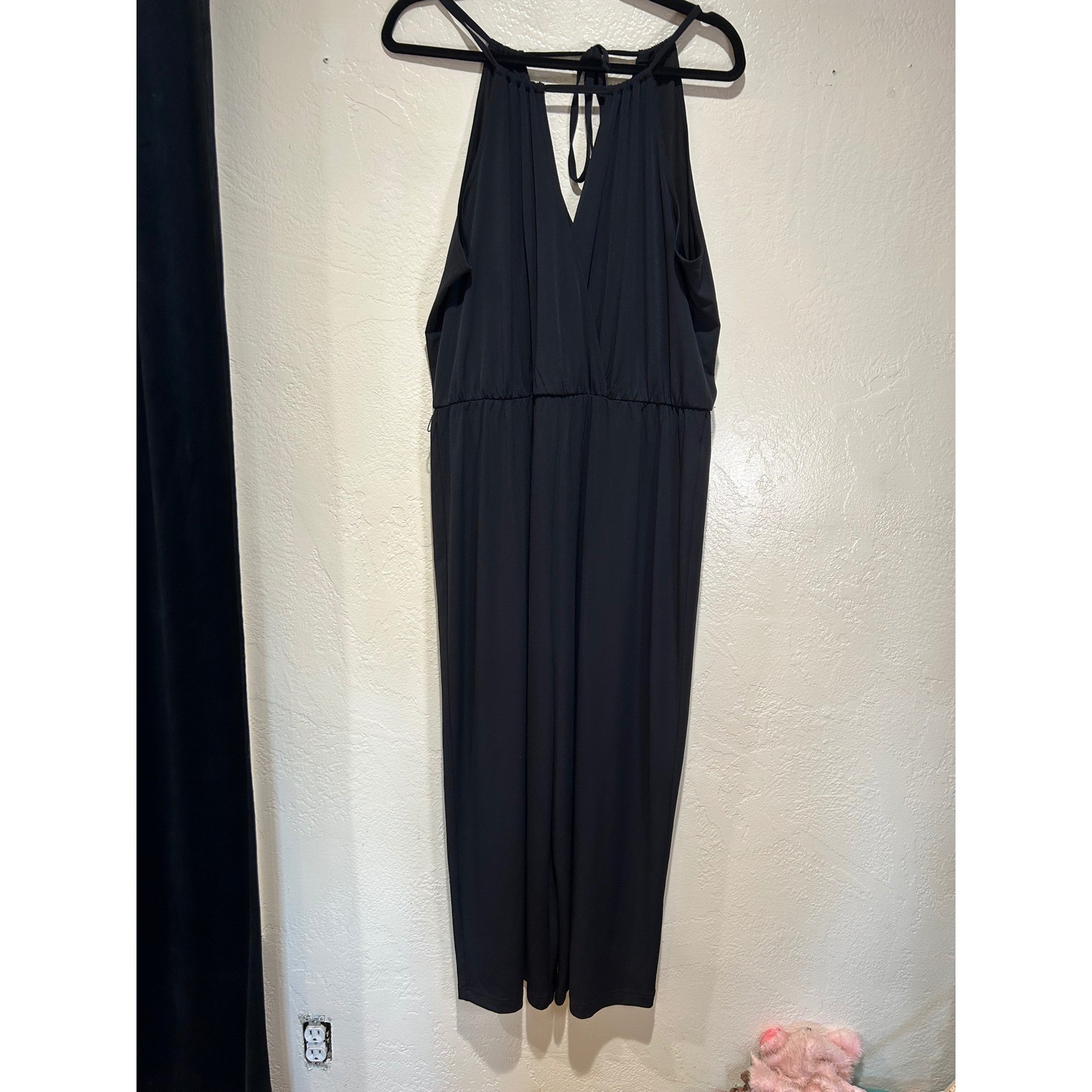 Maurices Womens XL Black Wide Leg Jumpsuit V-Neck Halter Tie Back Stretch Jersey