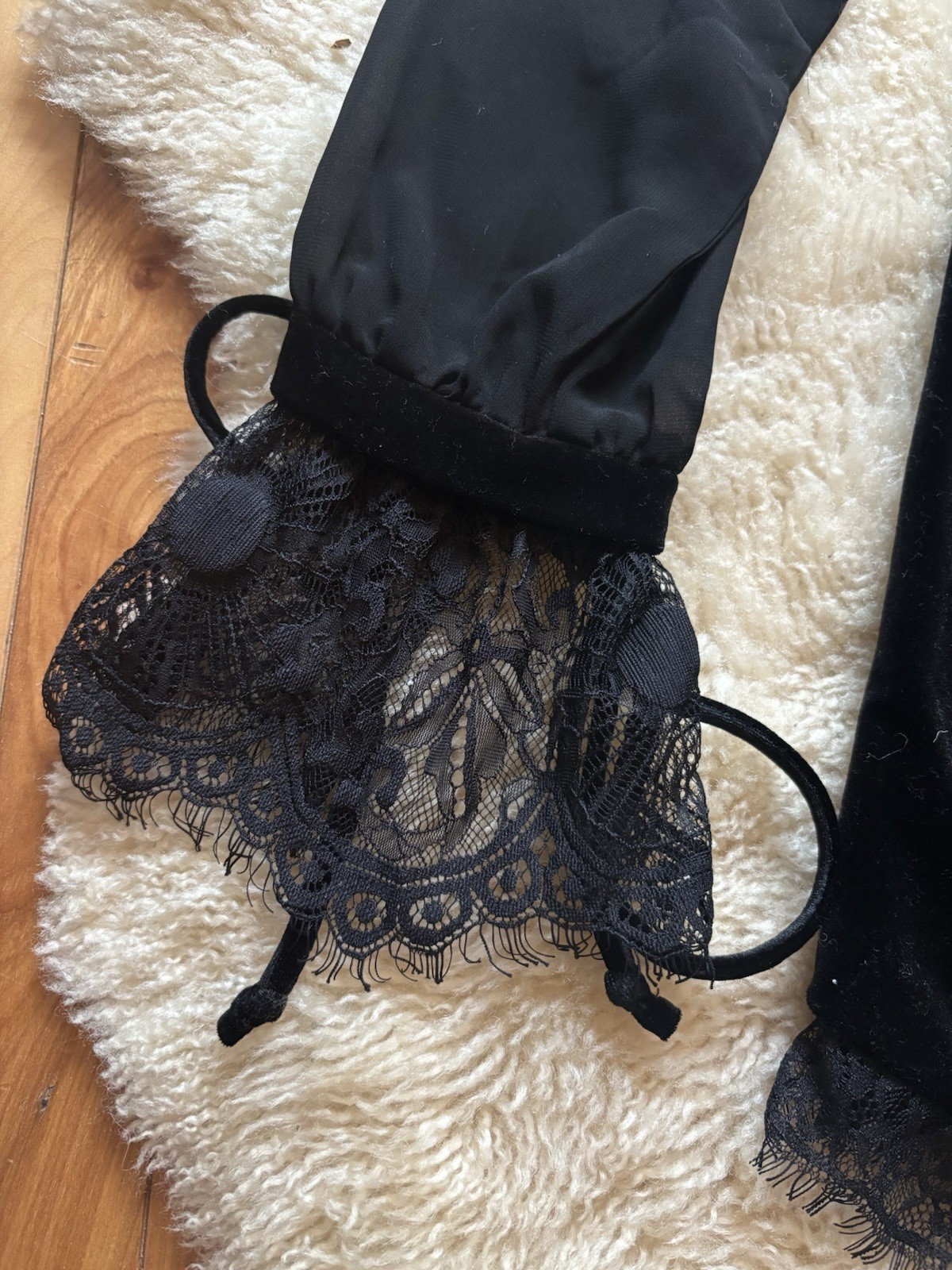 4SI3NNA Black Velvet Lace Short Skort Side Tie Romper Sz S Stunning Sexy Gothic