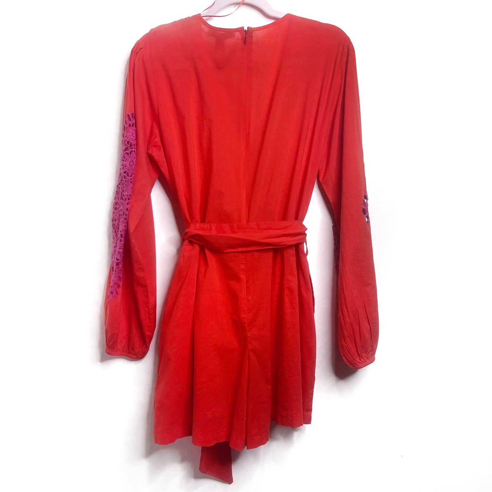 Chelsea & Violet Livvy V-Neckline Long Sleeve Crochet Detail Romper NWT Size L