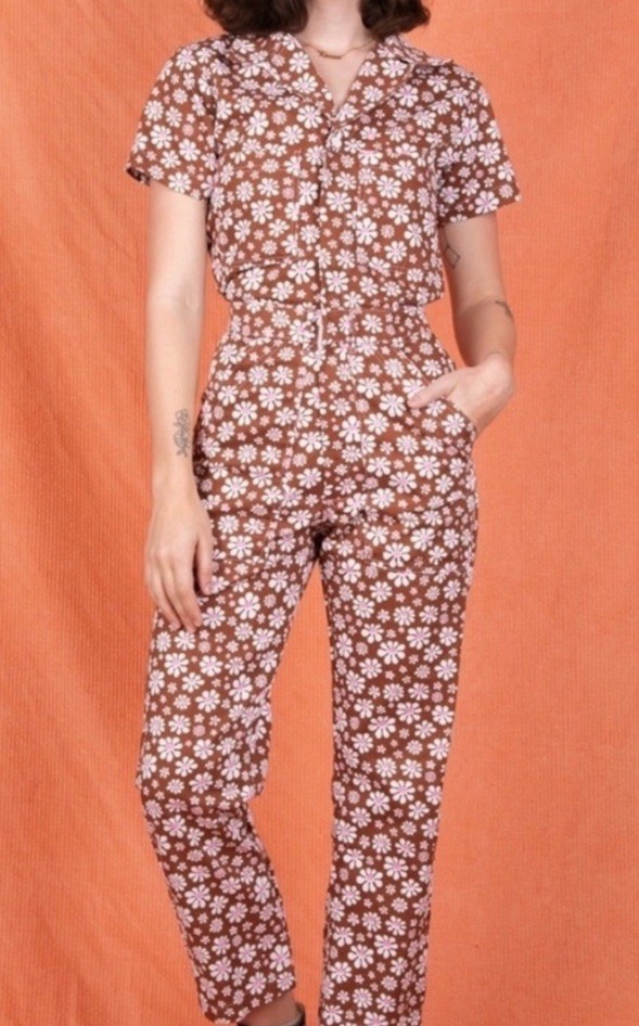 Big Bud Press Short Sleeve Lazy Daisy Jumpsuit in Fudgesicle Brown Size L