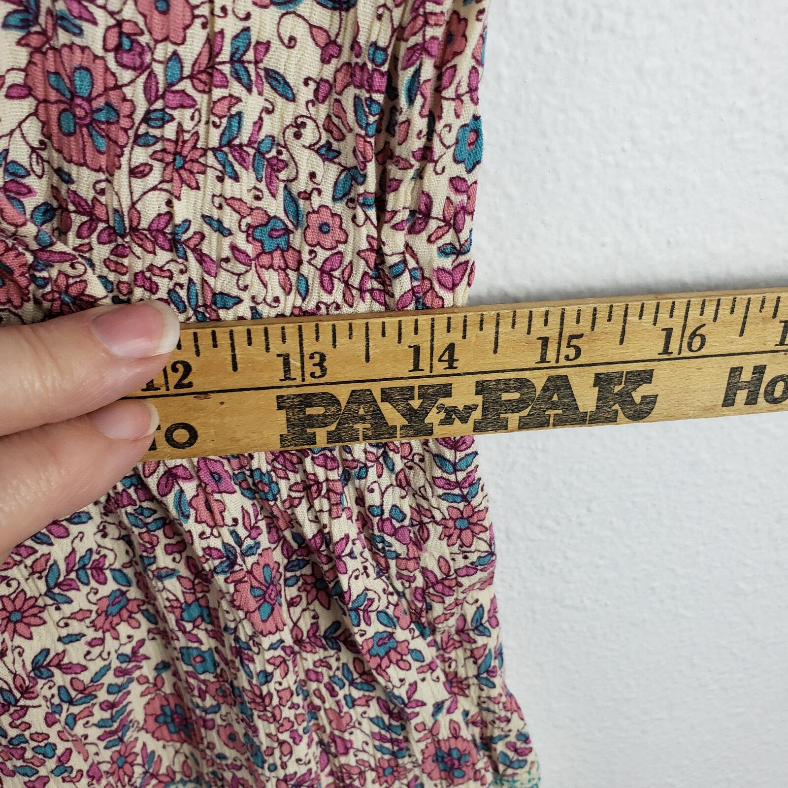 American Eagle Women’s M Sleeveless Shorts Romper Vintage Cottagecore Florals