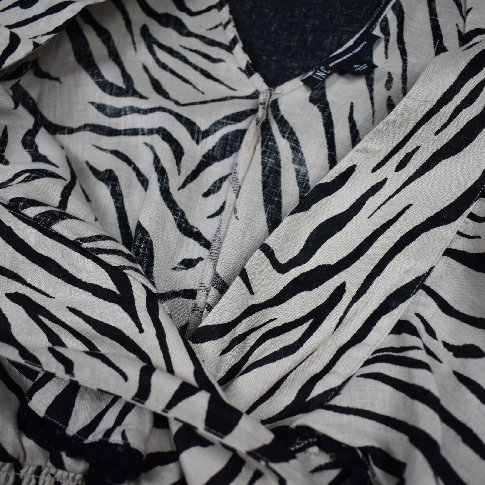 Linen Ruffle Romper Women’s XL Zebra Print Boho Beachy Coastal Summer Festival