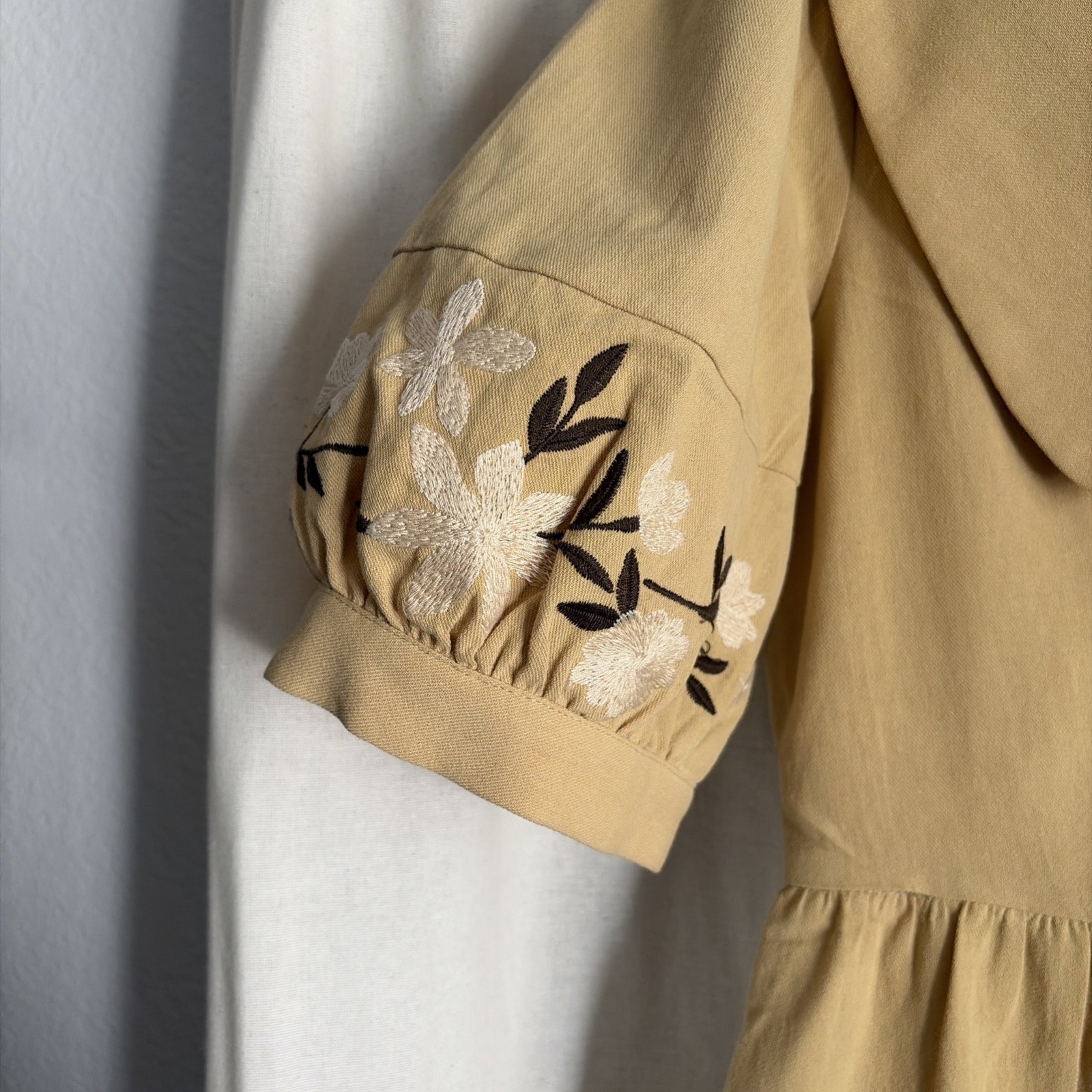 Embroidered Collared Button Romper Shorts Short Sleeved Small Cottagecore Cotton