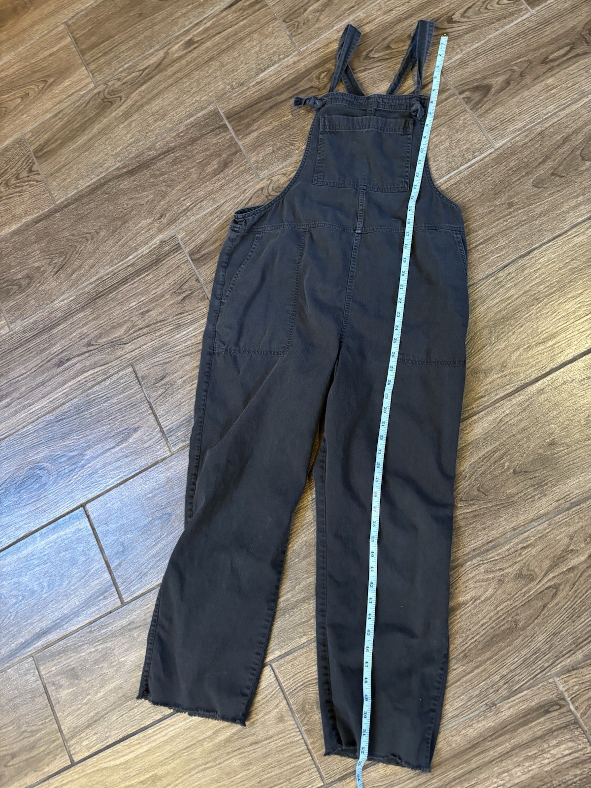Aerie Charcoal Gray Overalls Womens M Relaxed Straight Leg Utility Raw Hem