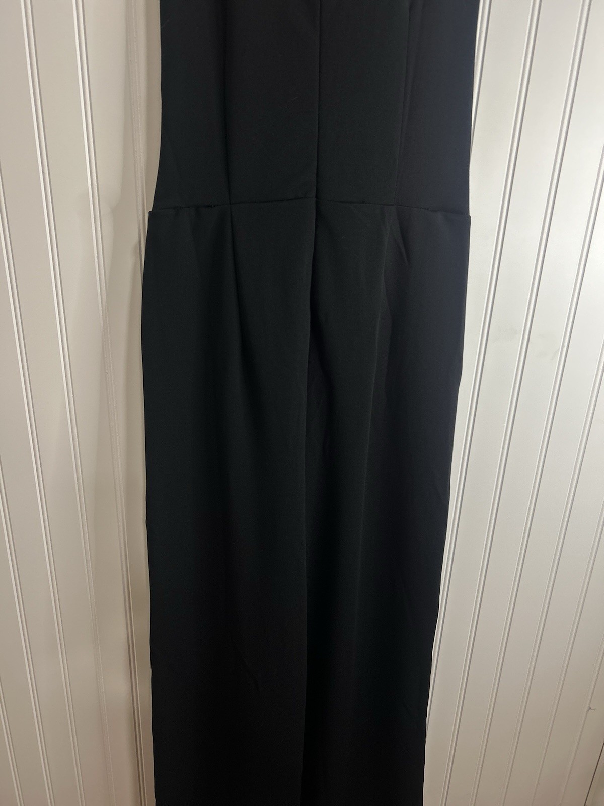 Ellen Tracy Sleeveless Black Jumpsuit with Waist Tie. Black Size M