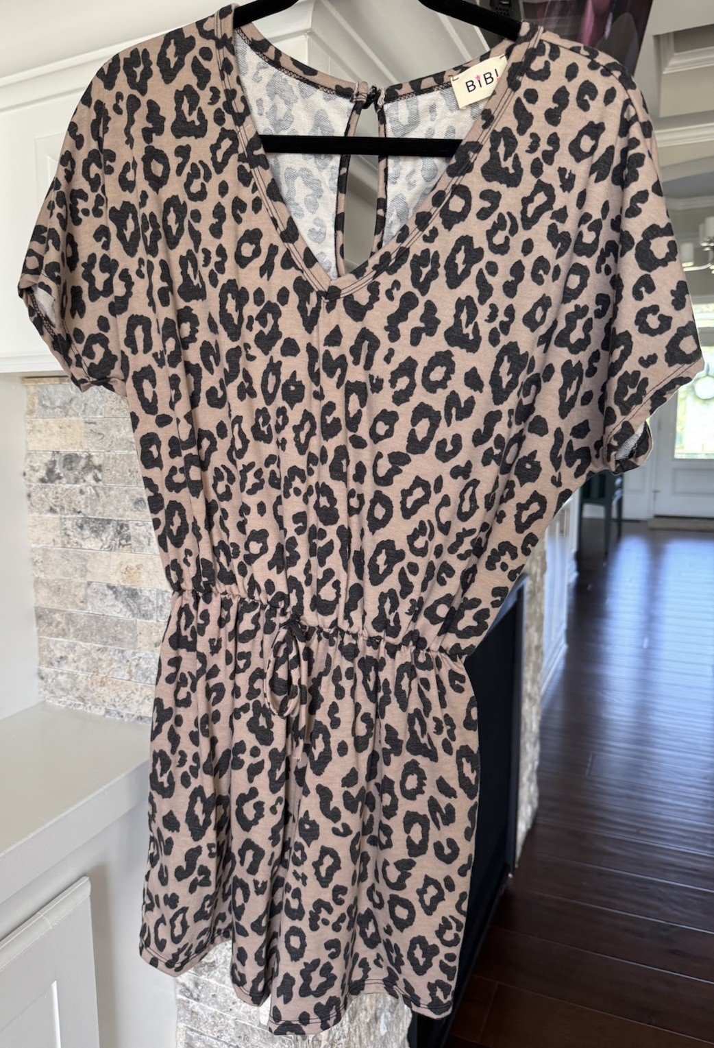 VGUC Bibi Beige and Brown Leopard V Neck Cinch Waist Keyhole Back Romper, Small