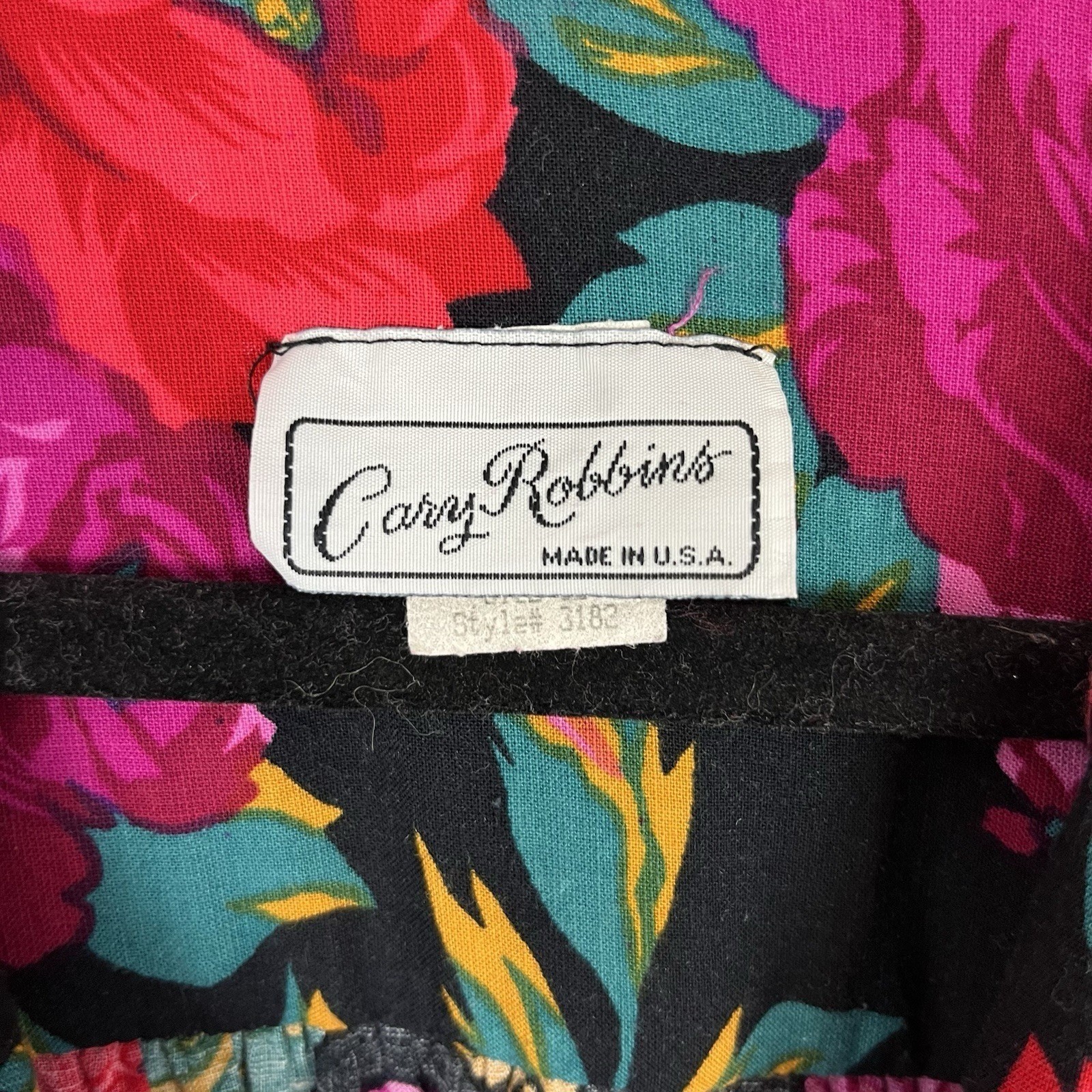 Vintage Floral Romper 80s Black V-Neck Short Sleeve Boho Festival Retro Summer M