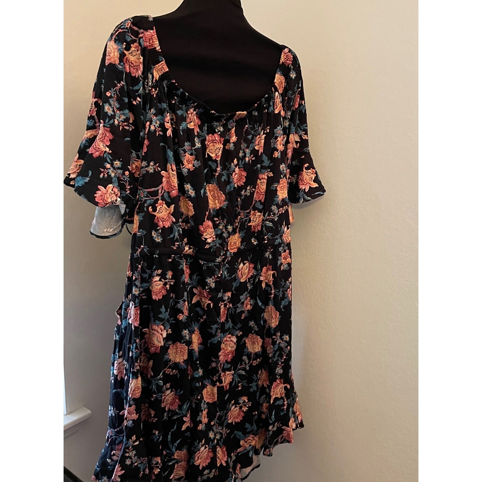 Torrid Stretch Challis Off The Shoulder Romper 3X Floral Deep Blooms NWT