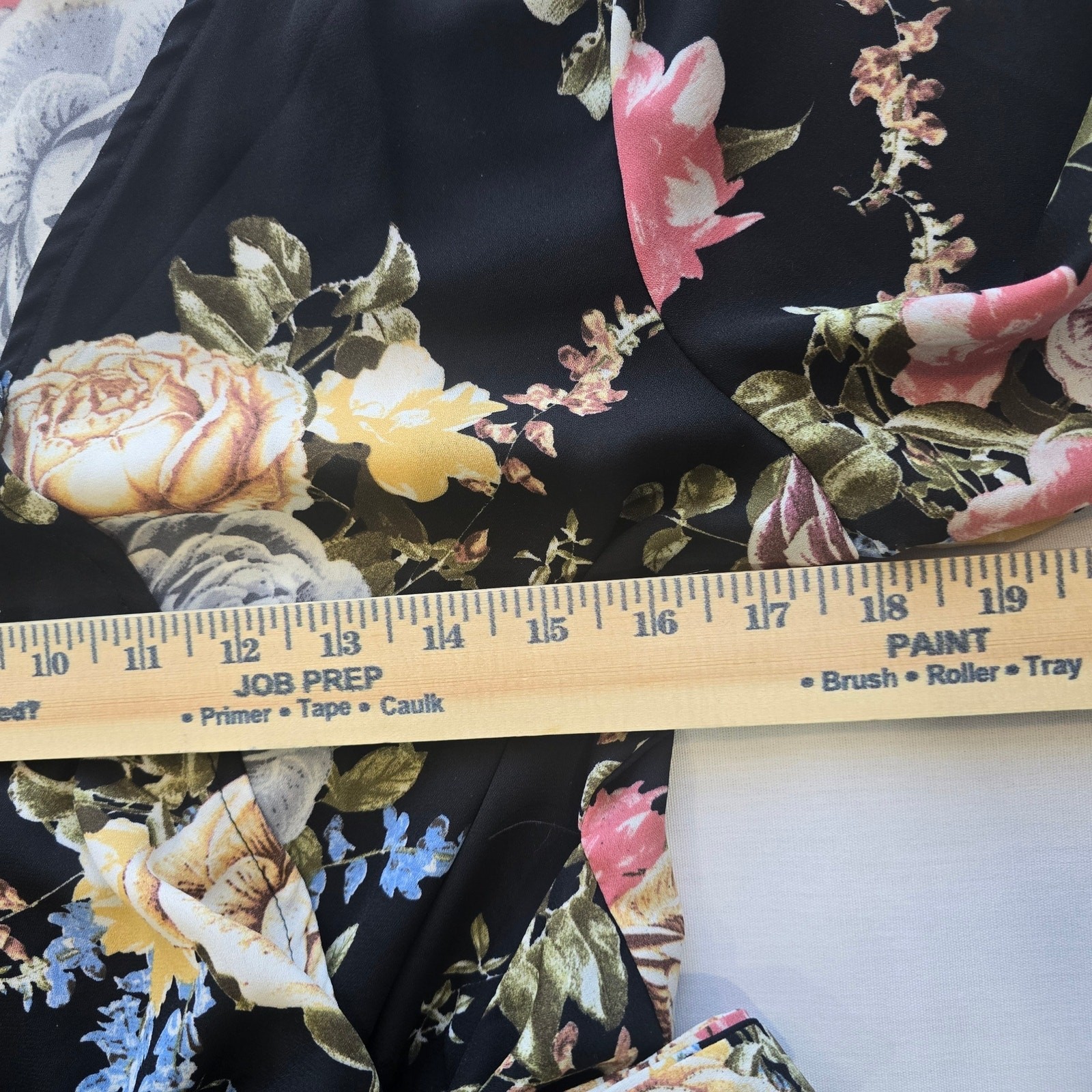 Entro Black Floral Boho Empire Waist Bell Sleeve High Waist V-Neck Romper | M